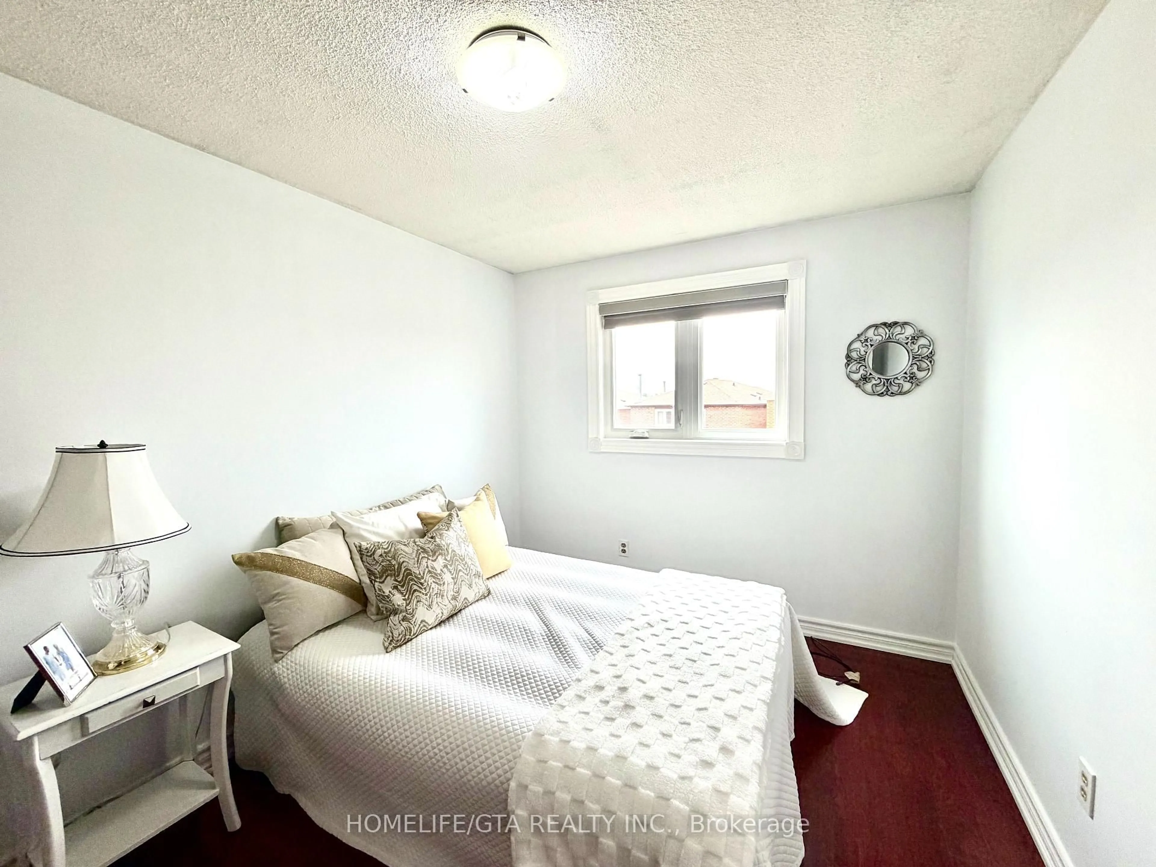 A pic of a room for 12 Grayson Cres, Toronto Ontario M1B 5B4