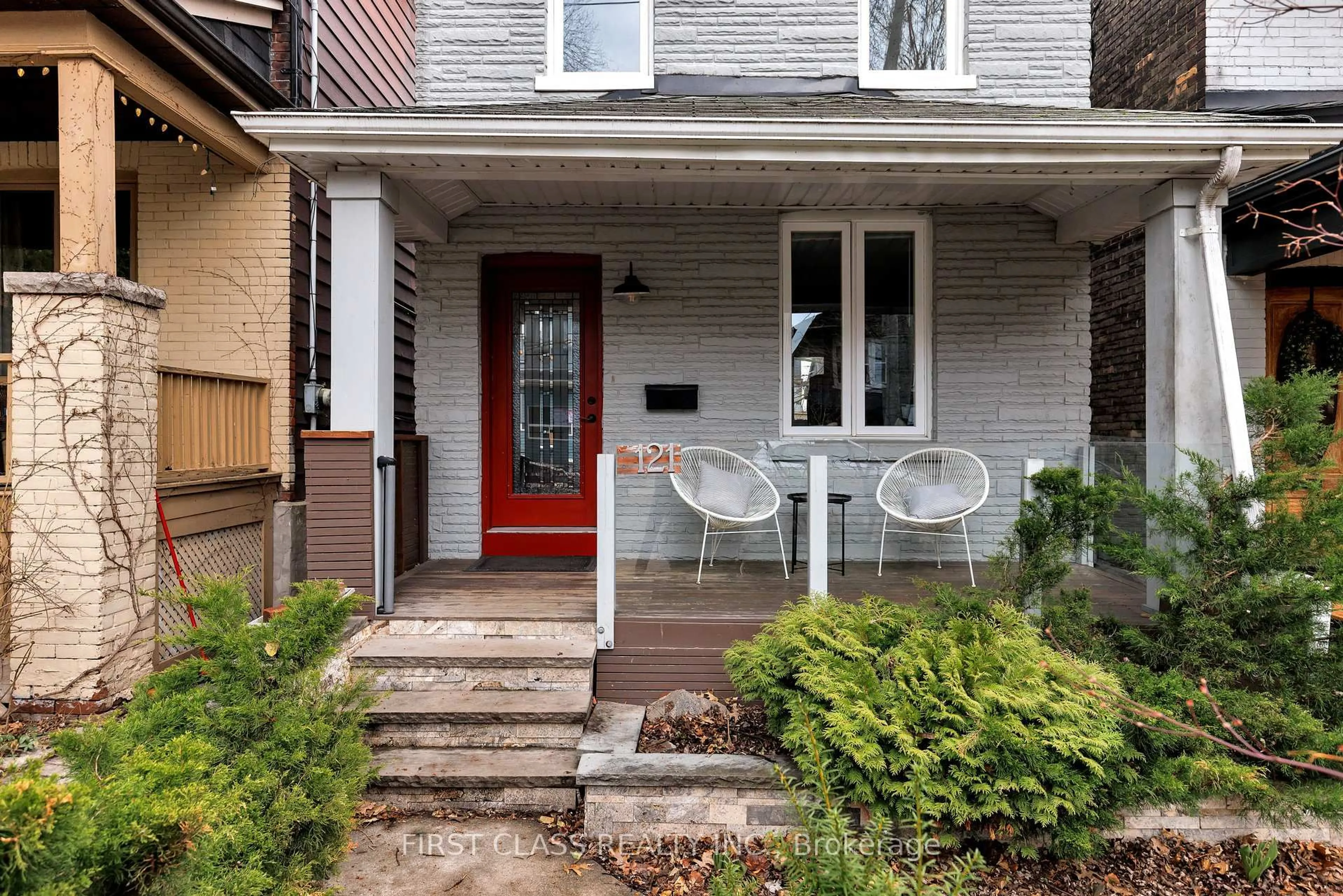 Unknown for 121 Galt Ave, Toronto Ontario M4M 2Z4