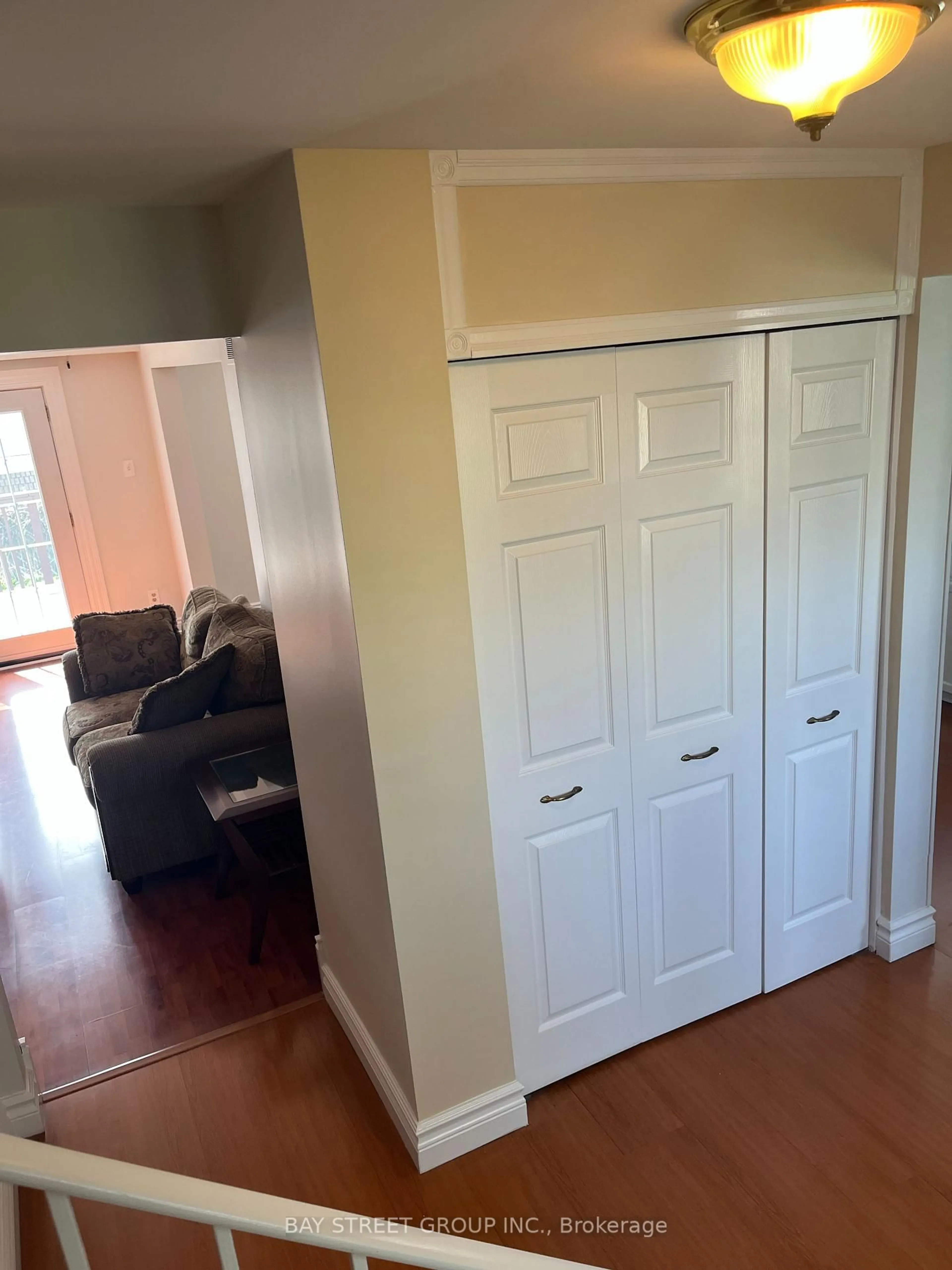 A pic of a room for 296 Killdeer St, Oshawa Ontario L1G 6X3