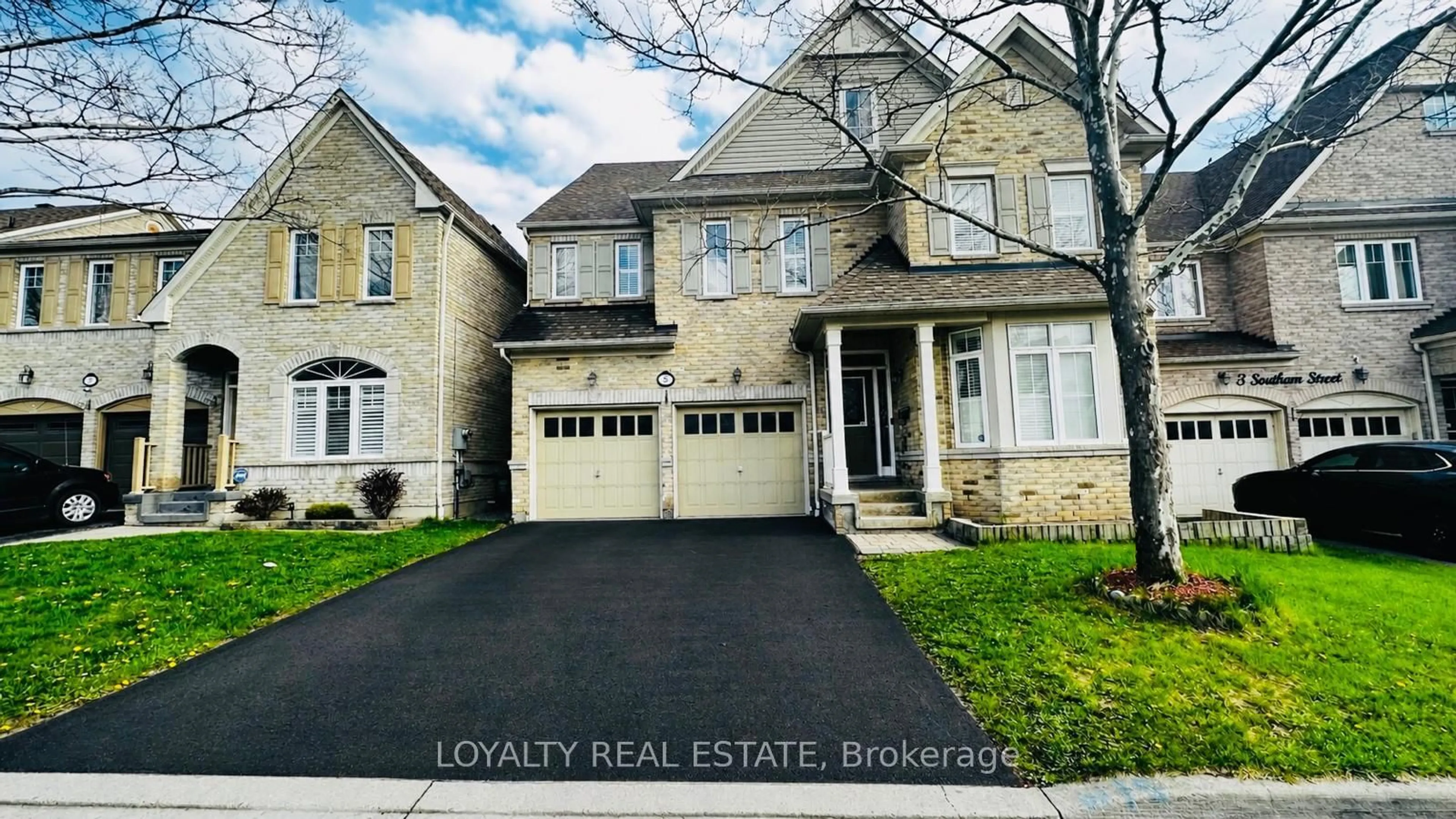 Unknown for 5 Southam St, Ajax Ontario L1Z 1R6