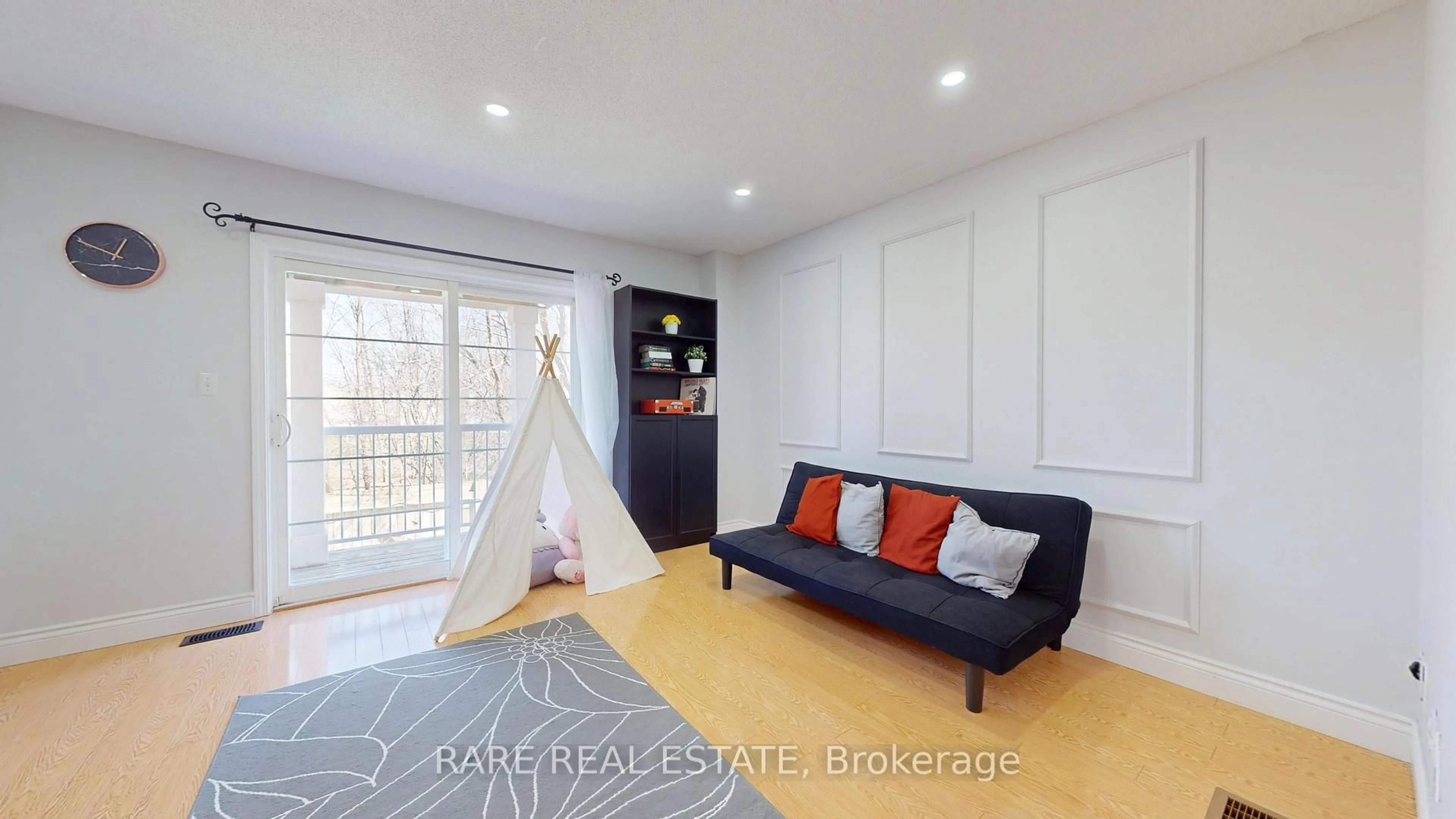 A pic of a room for 41 Cullcastle St, Ajax Ontario L1S 0B1
