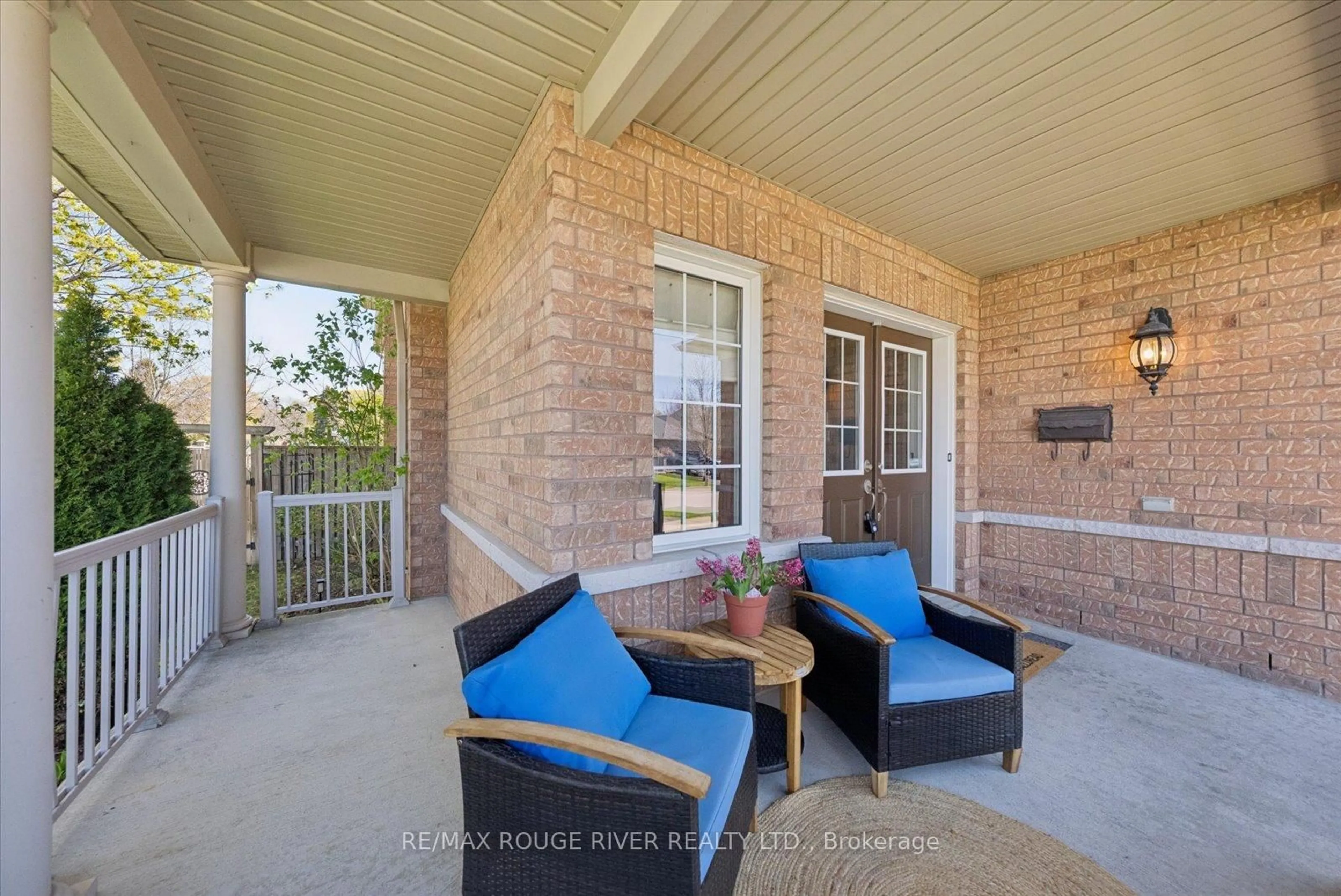 Patio, street for 59 Alfred Shrubb Lane, Clarington Ontario L1C 0B1