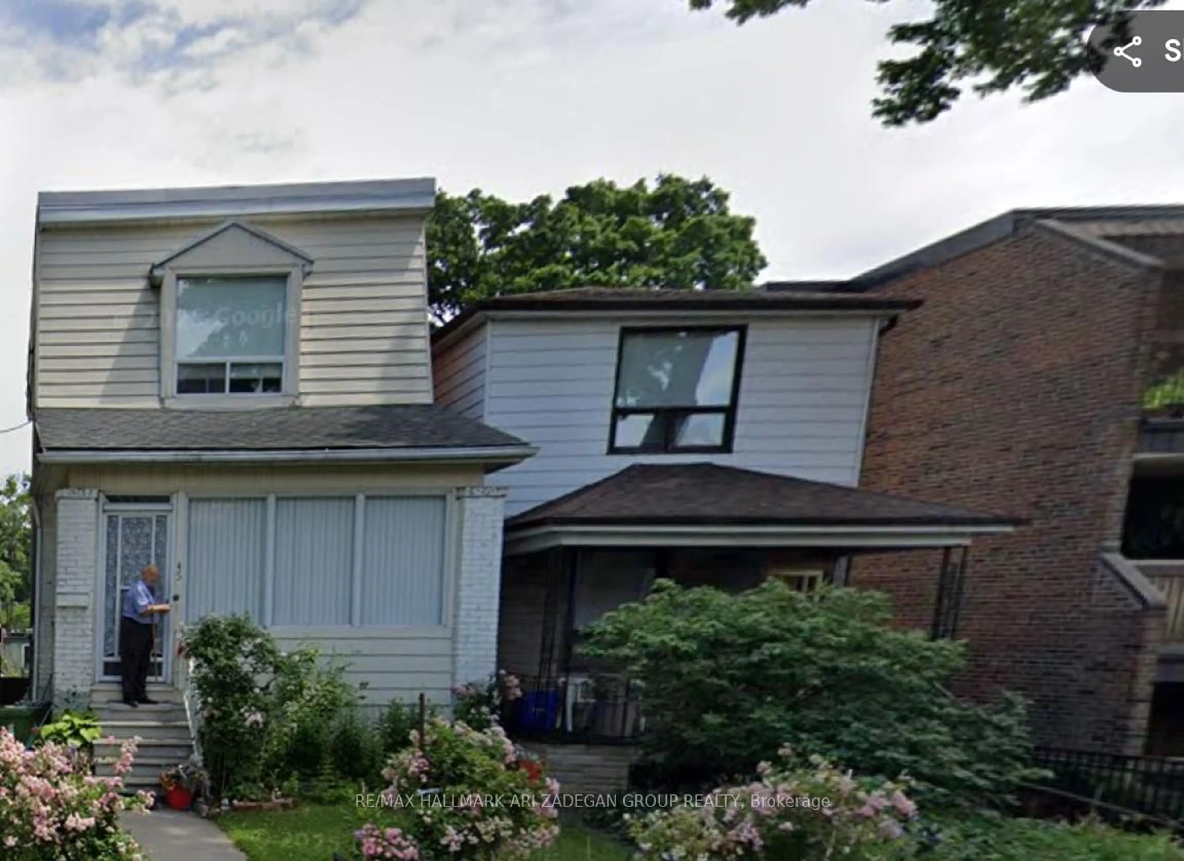 Unknown for 43 Eaton Ave, Toronto Ontario M4J 2Z4