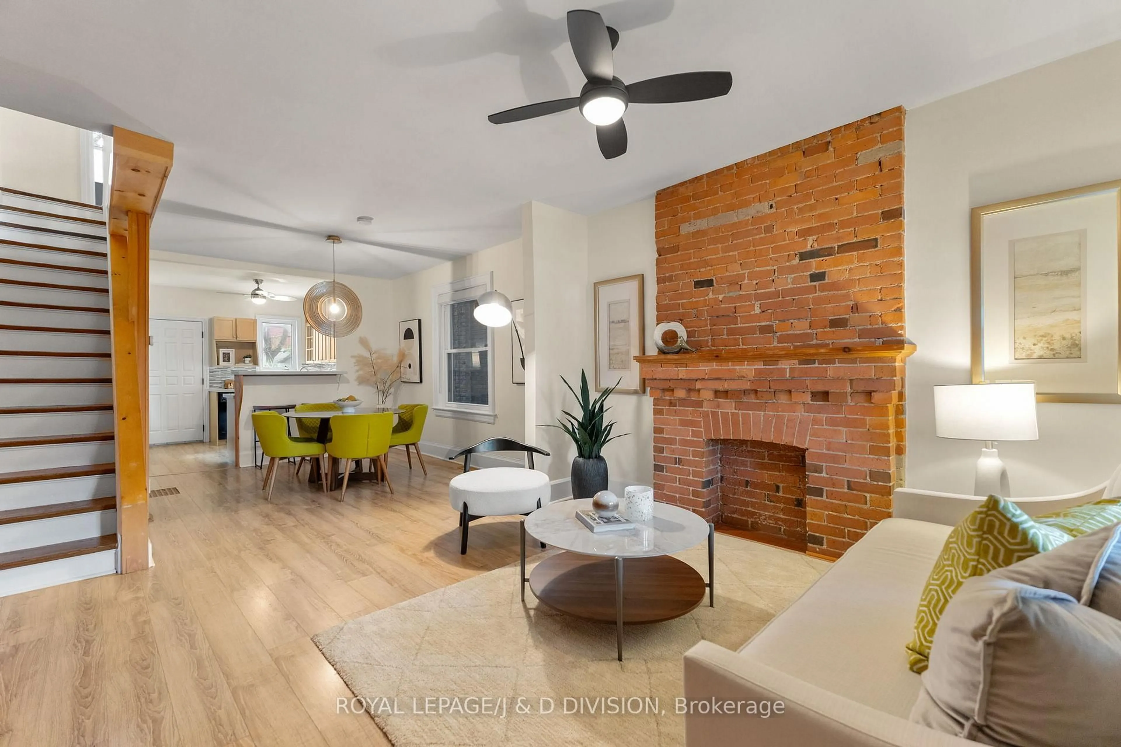 Open concept kitchen, wood/laminate floor for 87 Kent Rd, Toronto Ontario M4L 2X5