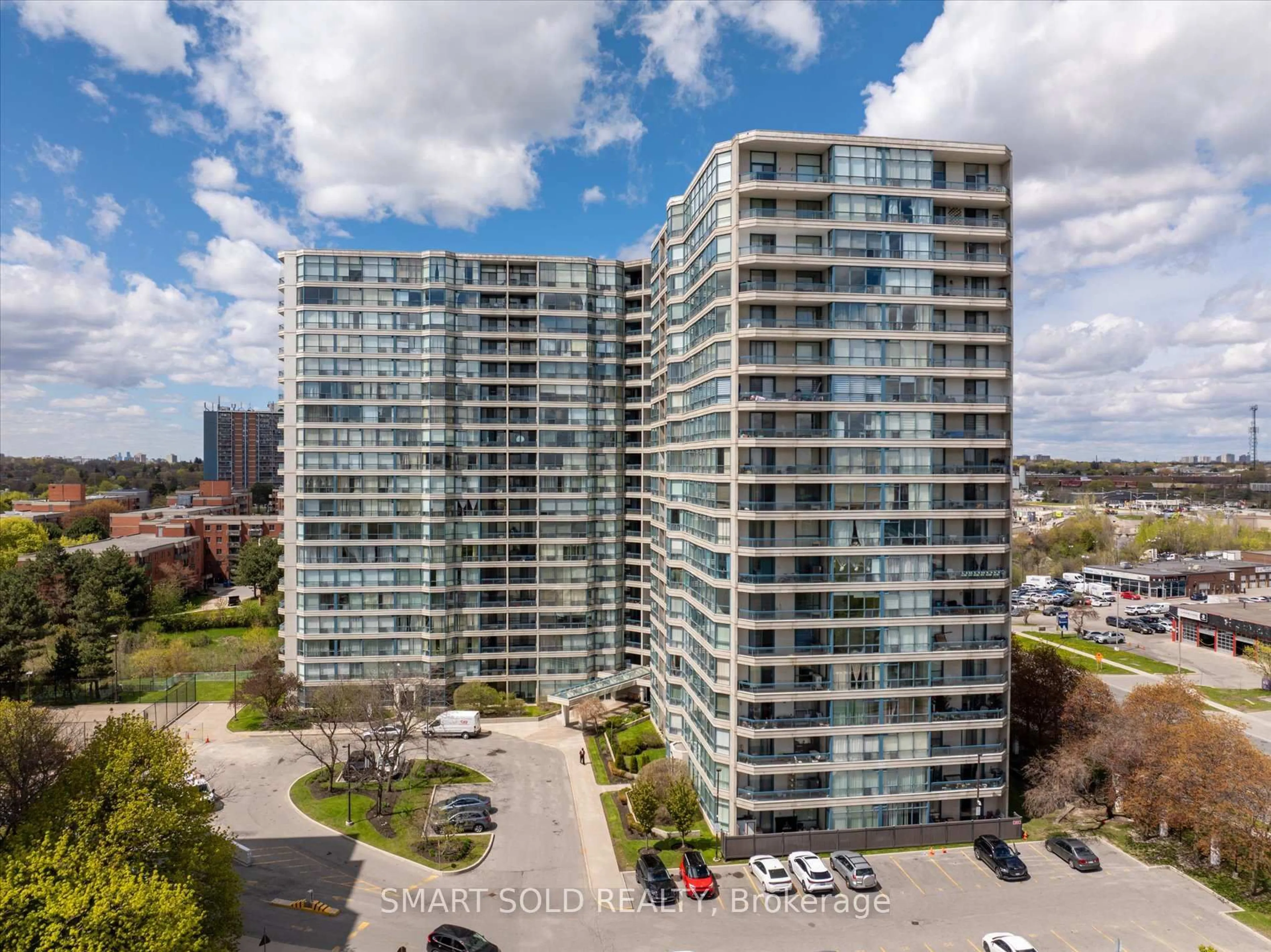 A pic from outside/outdoor area/front of a property/back of a property/a pic from drone, city buildings view from balcony for 4725 Sheppard Ave #704, Toronto Ontario M1S 5B3