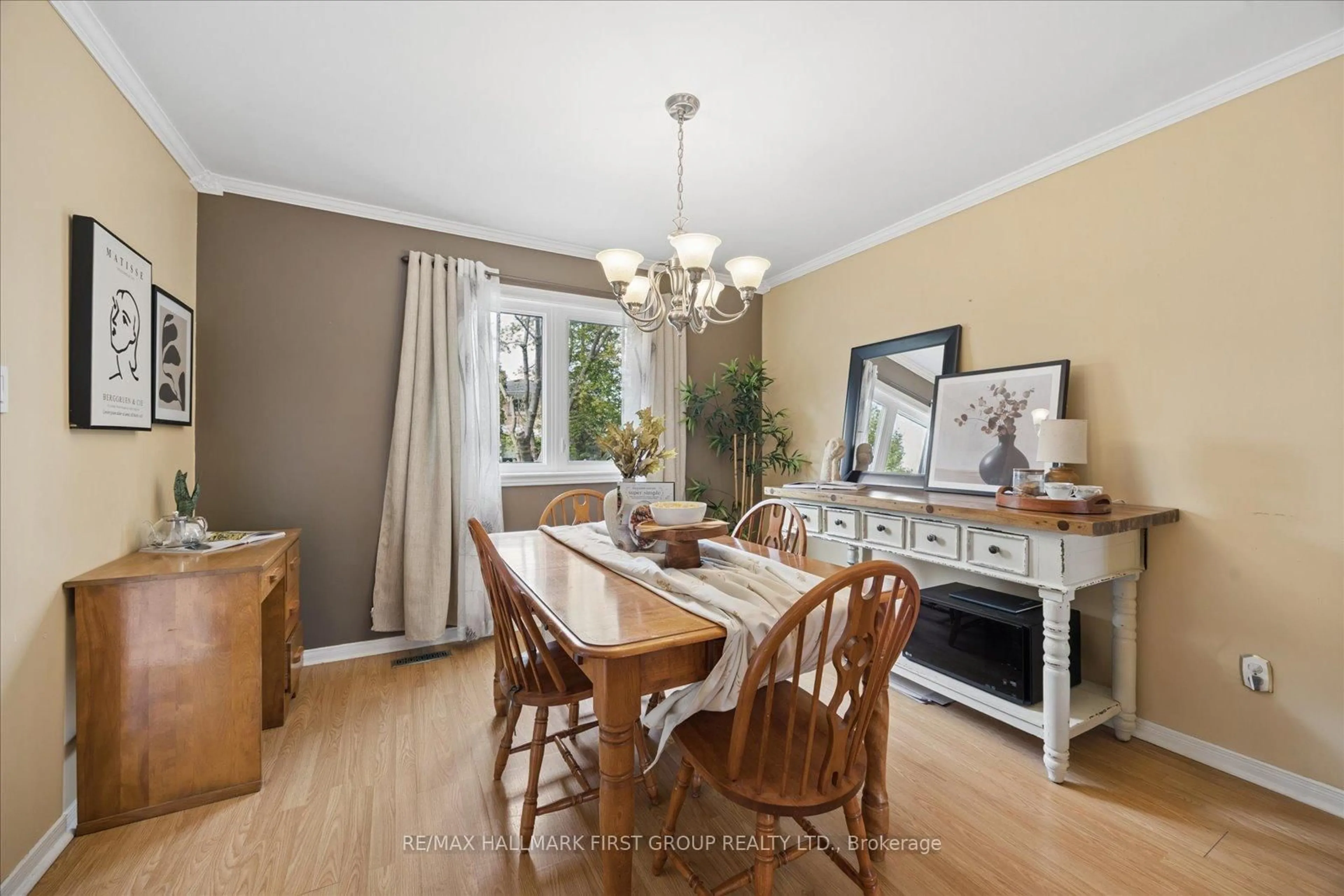 Dining room, wood/laminate floor for 64 Brennan Rd, Ajax Ontario L1T 1X4