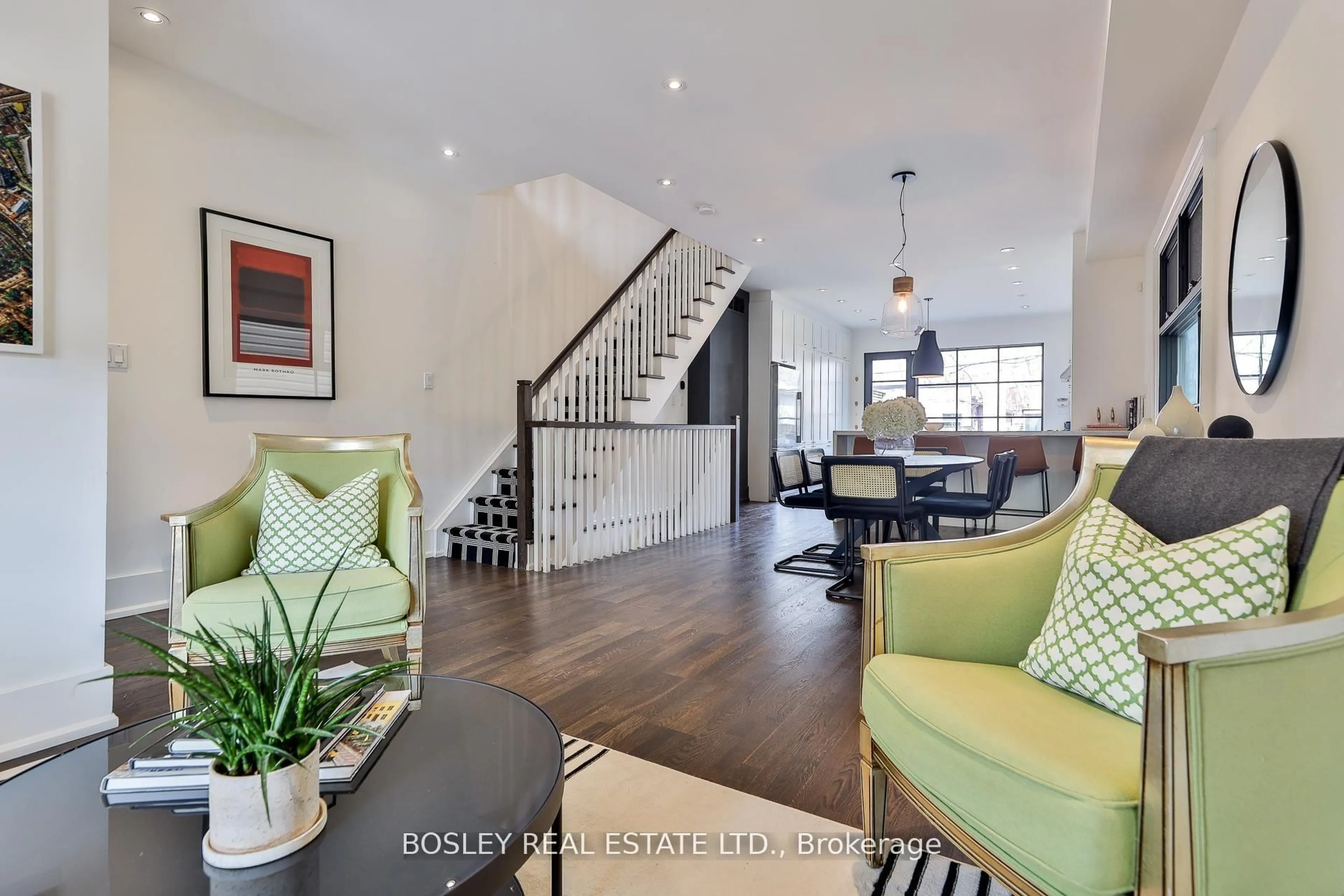 Unknown for 114 Ivy Ave, Toronto Ontario M4L 2H7