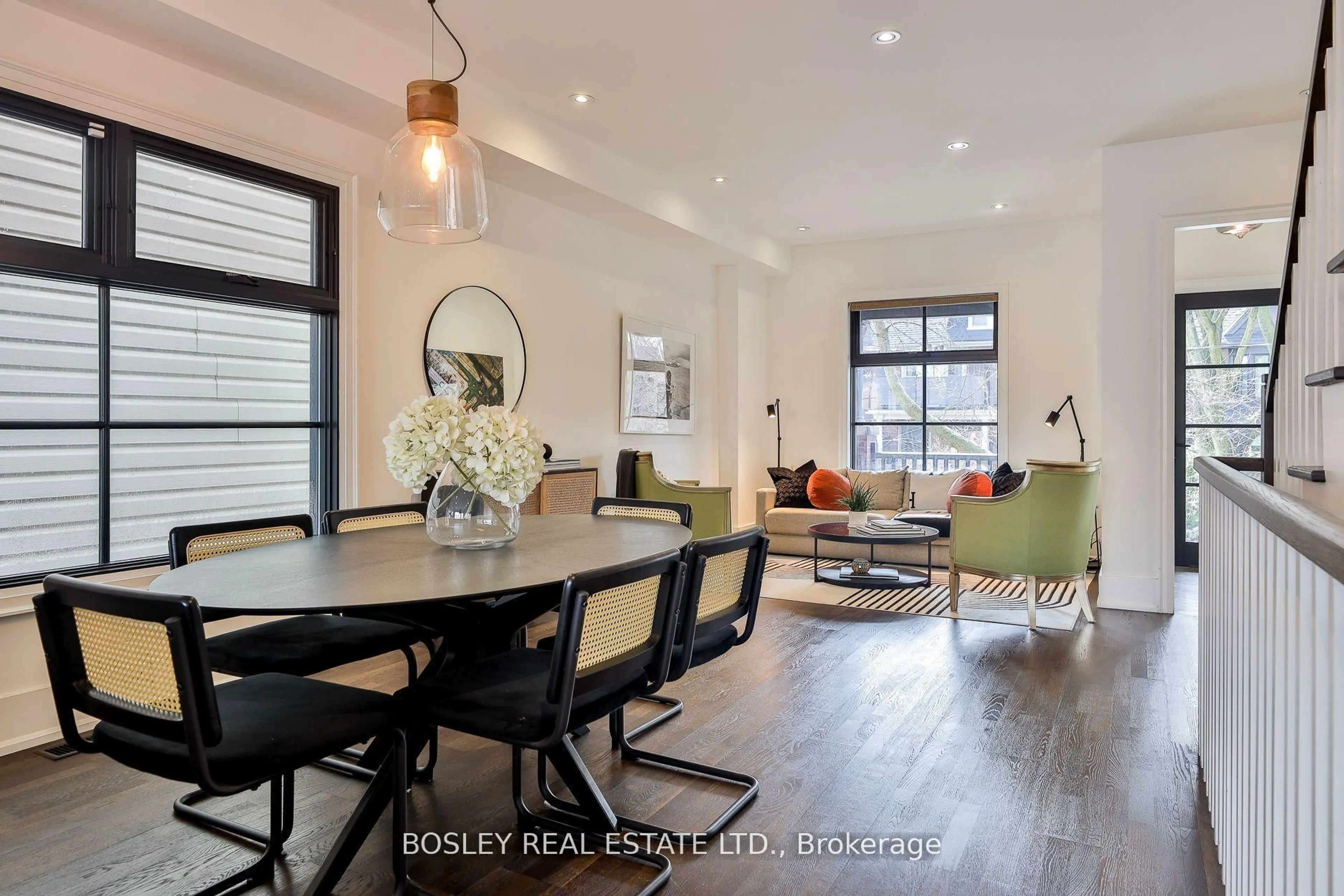Unknown for 114 Ivy Ave, Toronto Ontario M4L 2H7