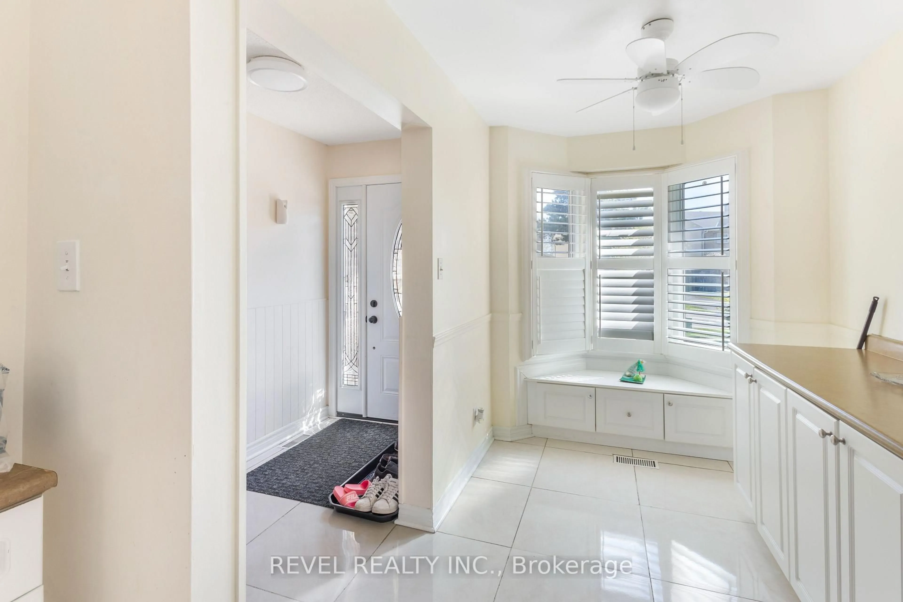 Unknown for 1518 Woodruff Cres, Pickering Ontario L1V 3S6