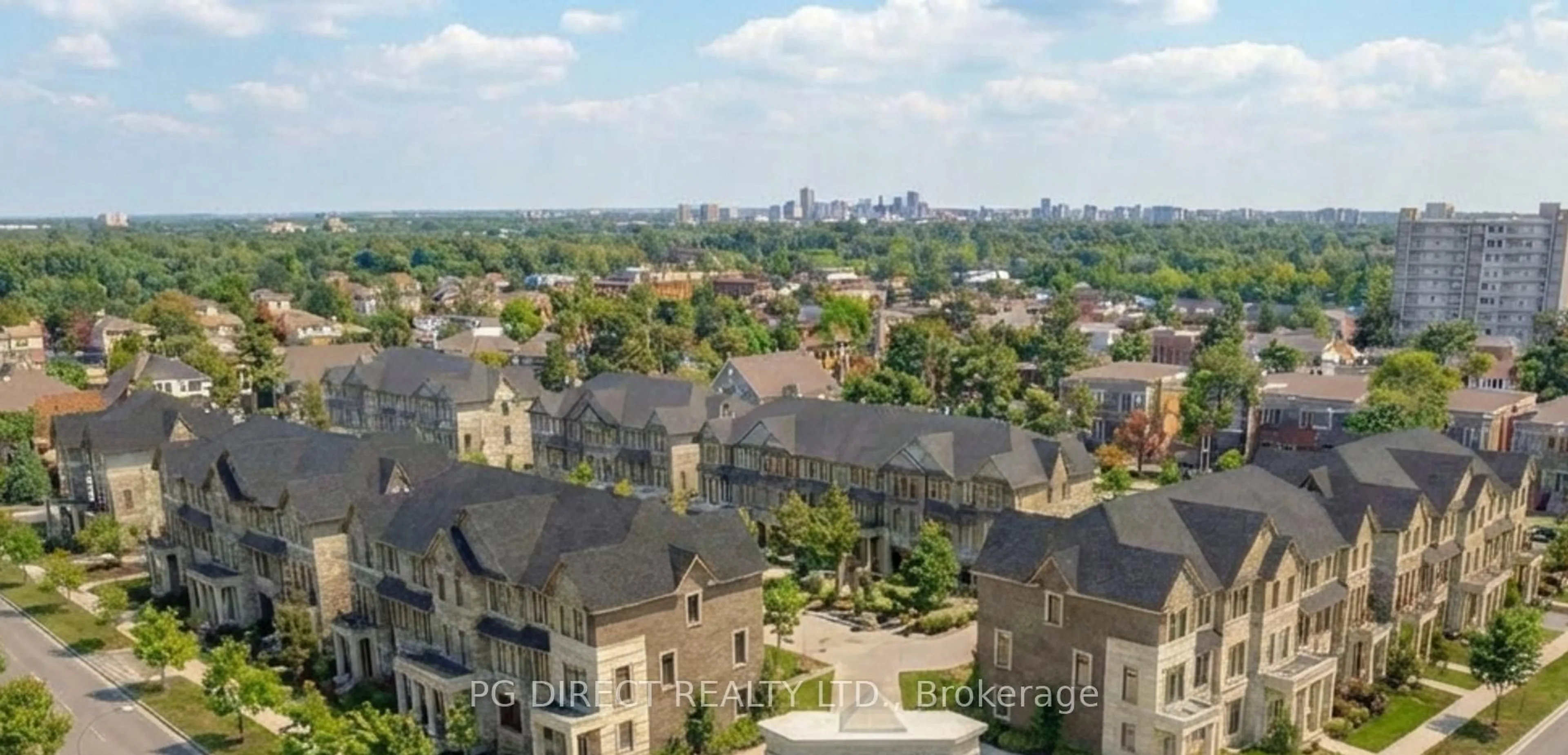 A pic from outside/outdoor area/front of a property/back of a property/a pic from drone, city buildings view from balcony for 7 Ruby Way, Whitby Ontario L1N 8P2
