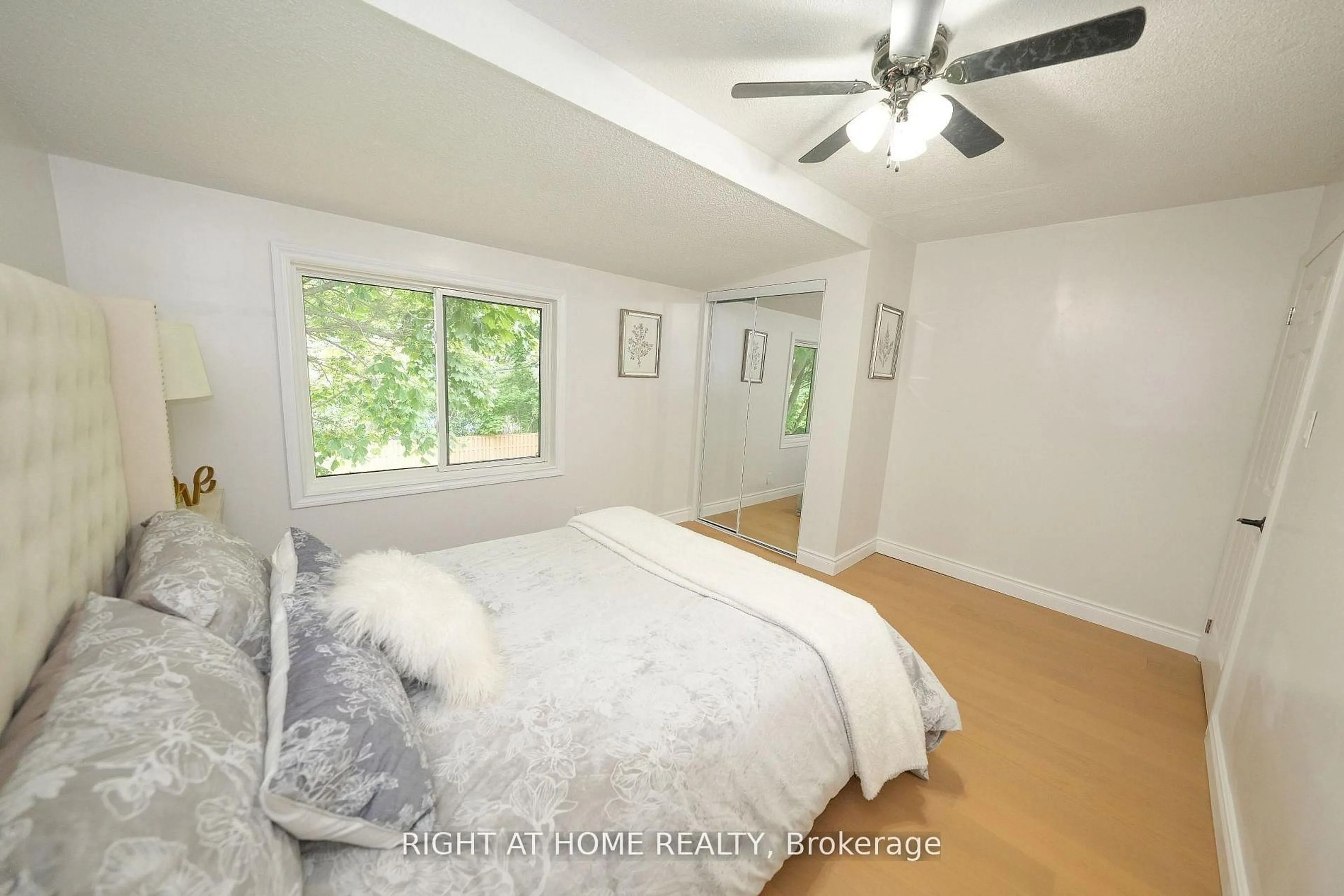 A pic of a room for 149 Dorset Rd, Toronto Ontario M1M 2T5