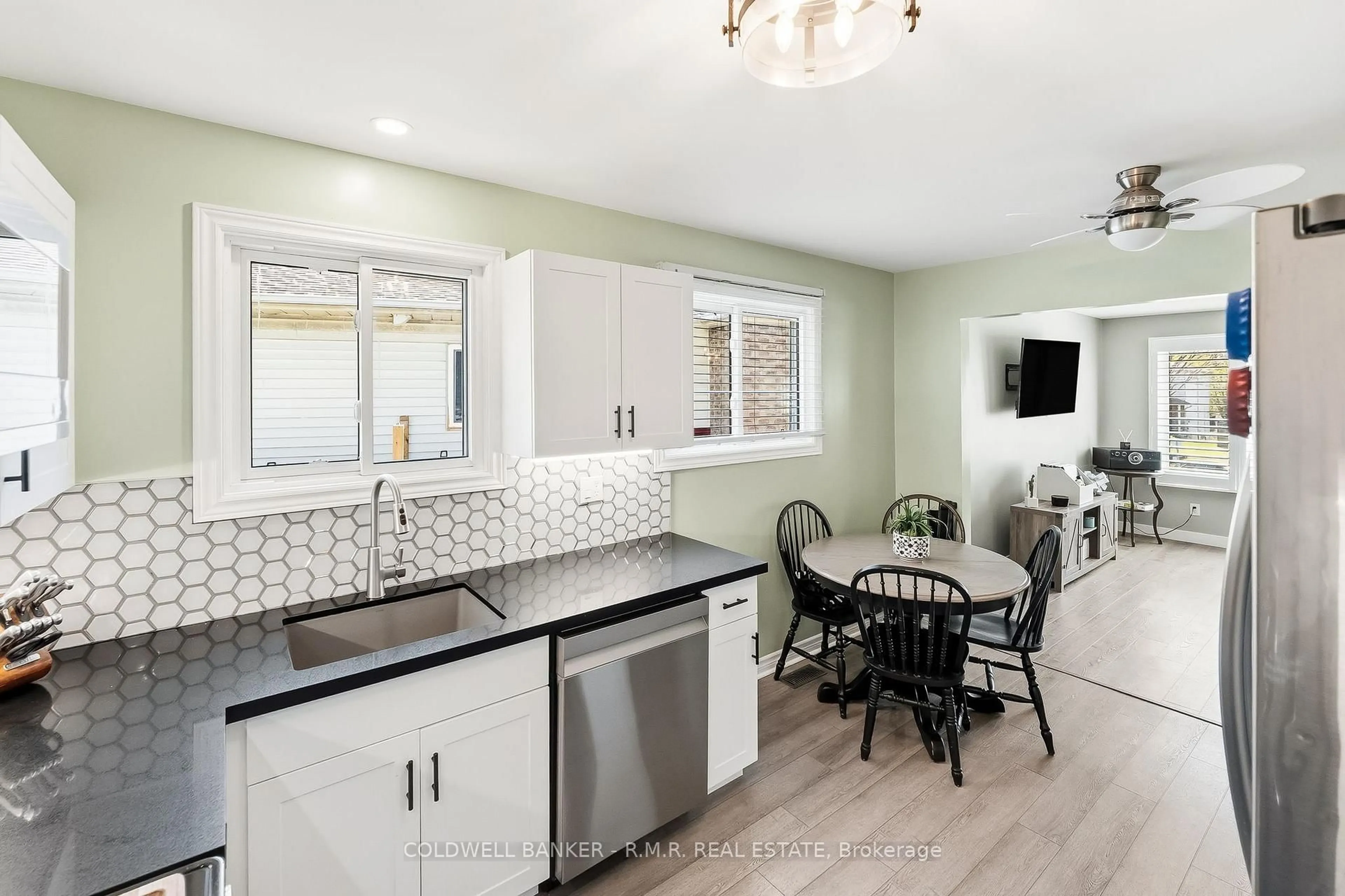 Open concept kitchen, ceramic/tile floor for 590 Pondtail Crt, Oshawa Ontario L1K 2C7