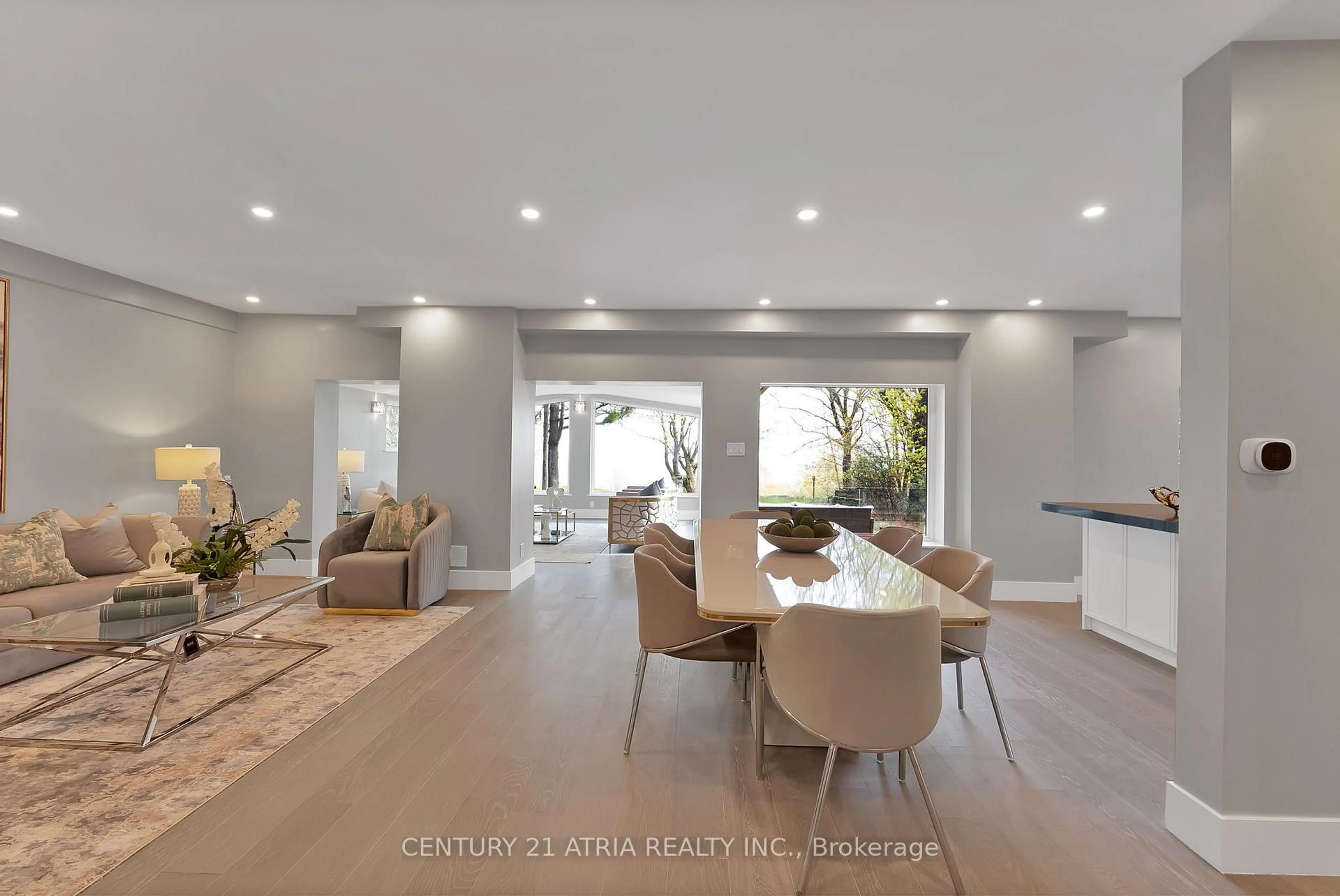 Unknown for 33 Bellehaven Cres, Toronto Ontario M1M 1H2