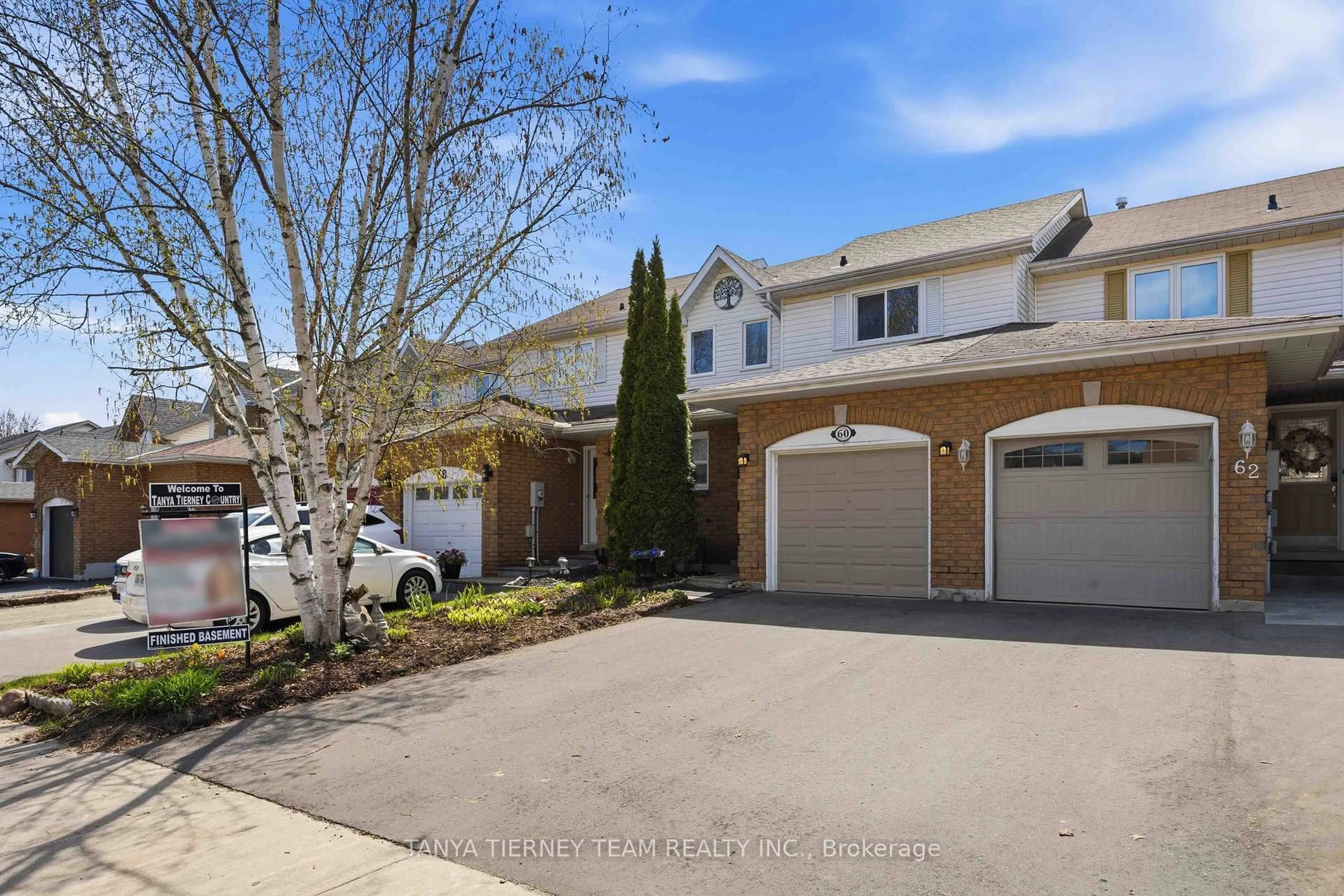 A pic from outside/outdoor area/front of a property/back of a property/a pic from drone, street for 60 Pidduck St, Clarington Ontario L1E 2W2