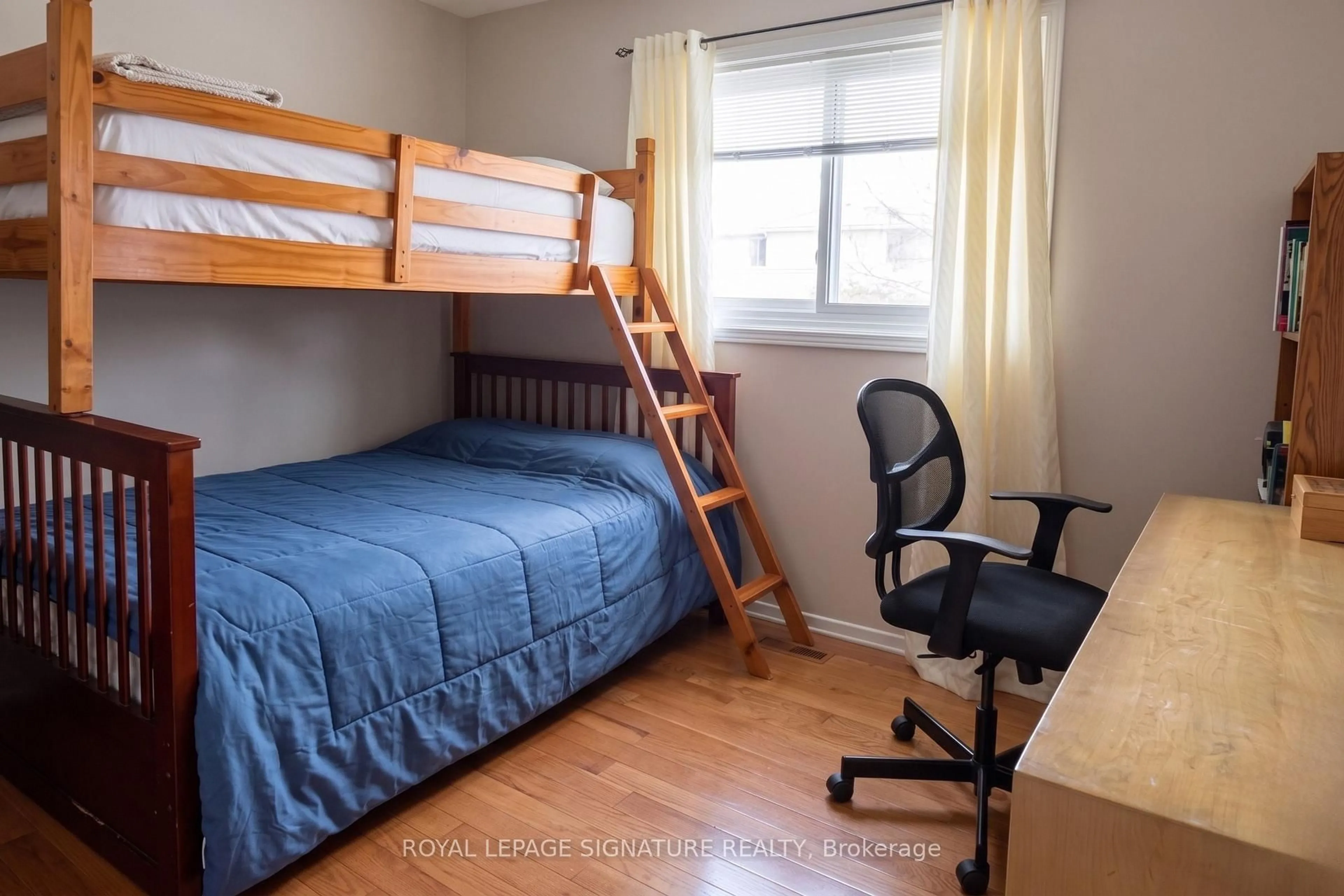 A pic of a room for 33 Crow Tr, Toronto Ontario M1B 1X6