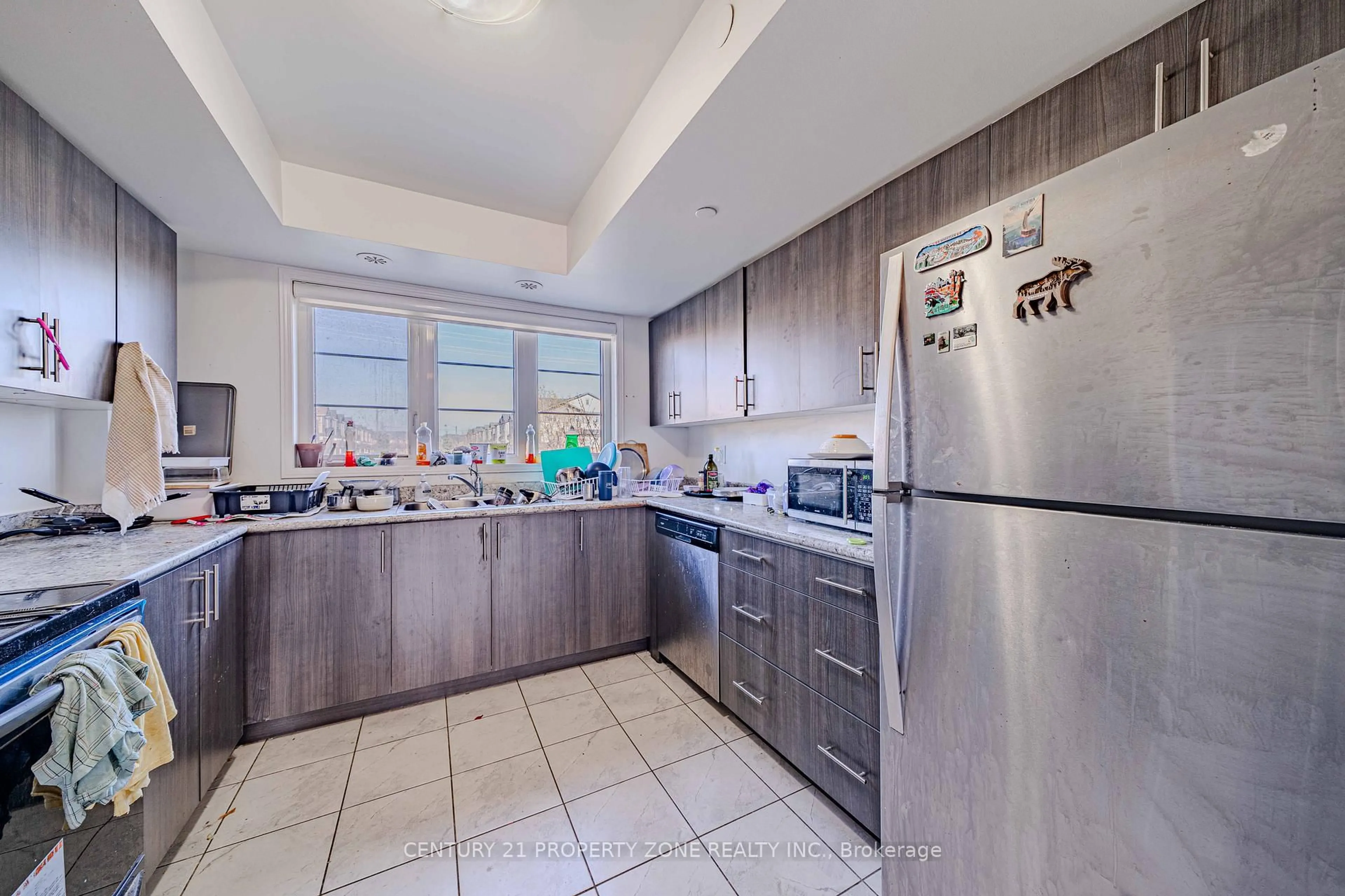 Standard kitchen, unknown for 2514 Rosedrop Path, Oshawa Ontario L1L 0L2