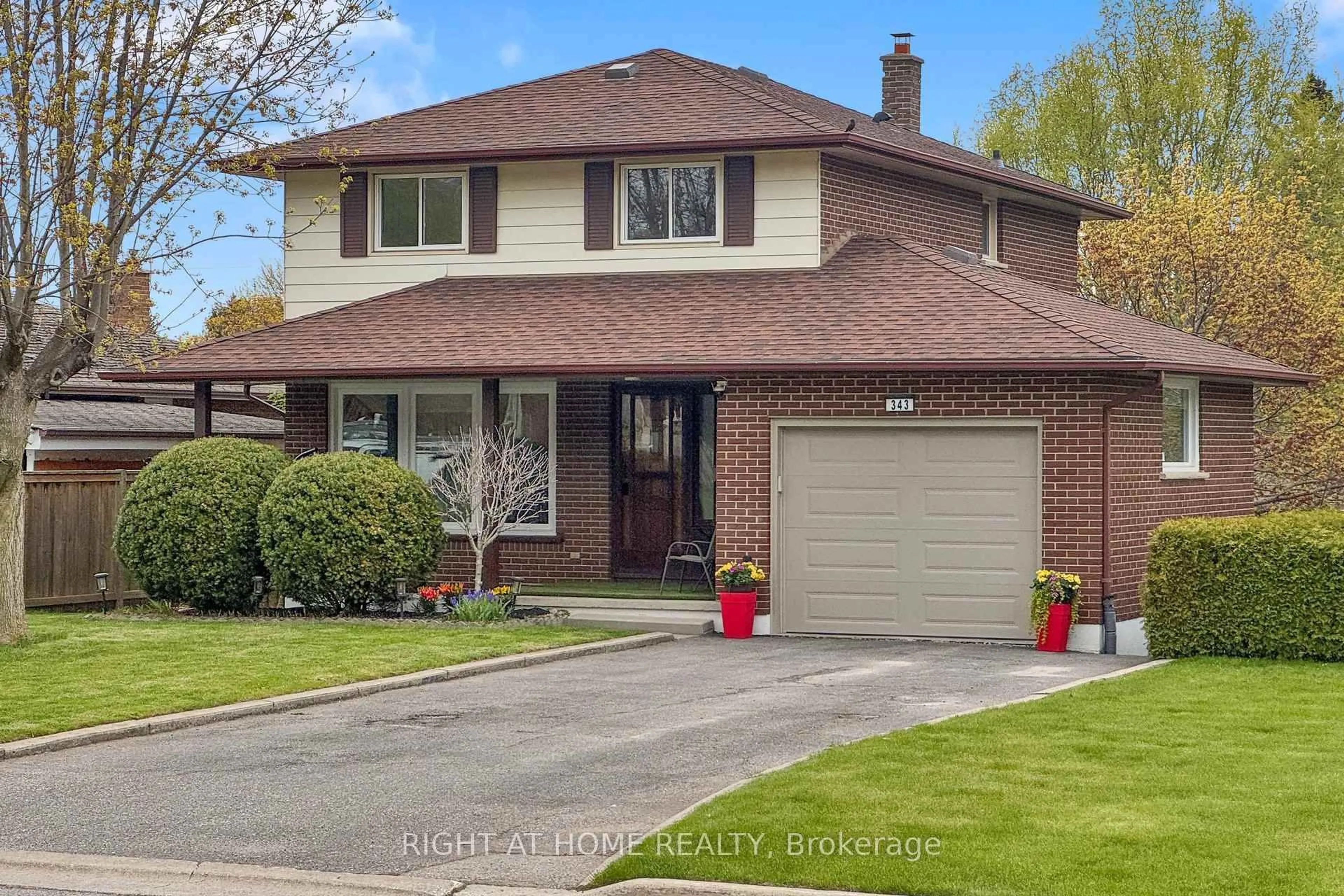 Home with brick exterior material, street for 343 Fairlawn St, Oshawa Ontario L1J 4R2