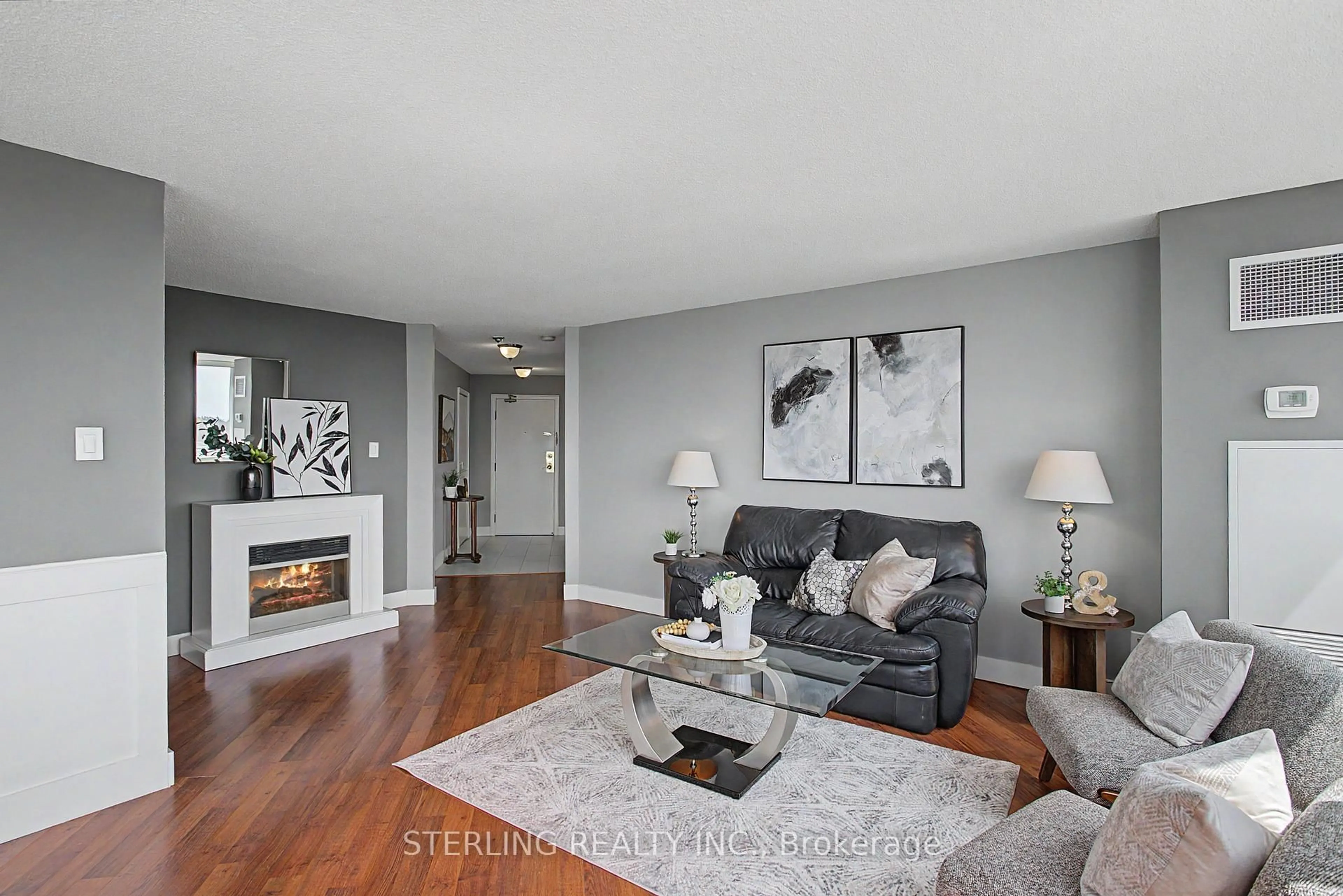 Living room with furniture, unknown for 11753 Sheppard Ave #821, Toronto Ontario M1B 5M3