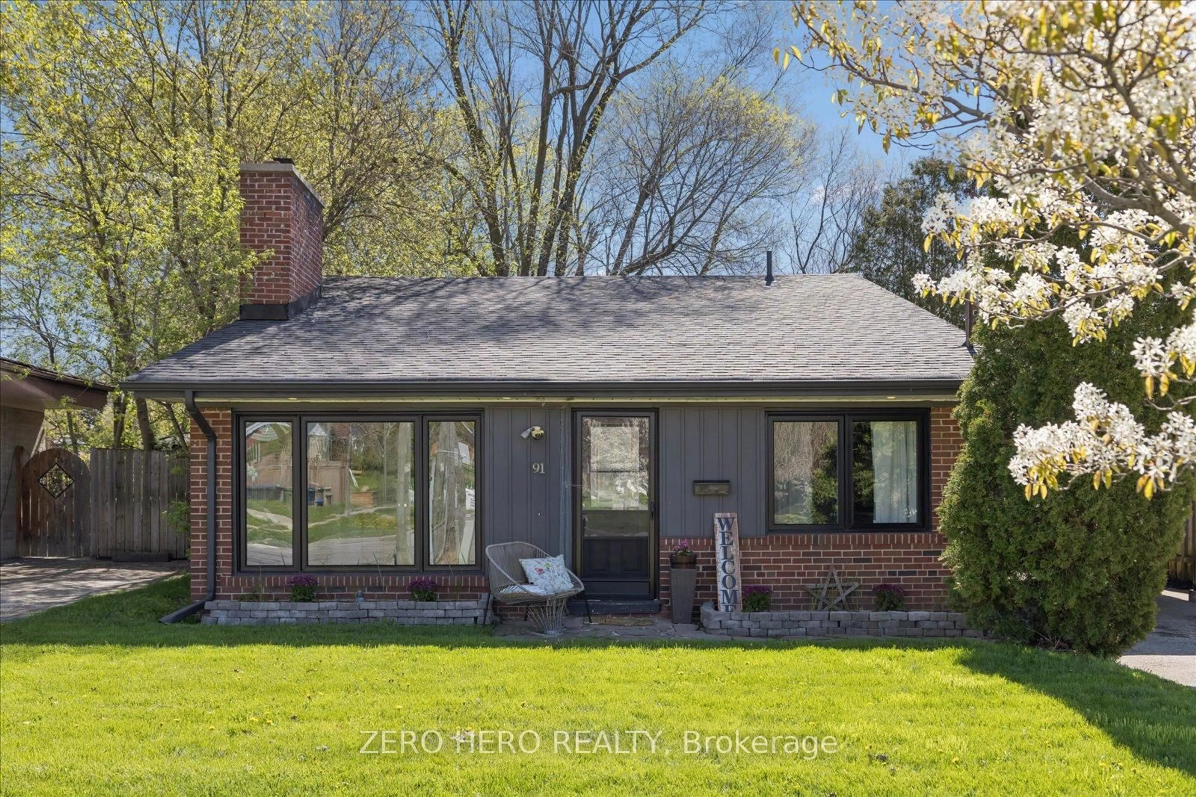 Home with brick exterior material, unknown for 91 Benleigh Dr, Toronto Ontario M1H 1J7