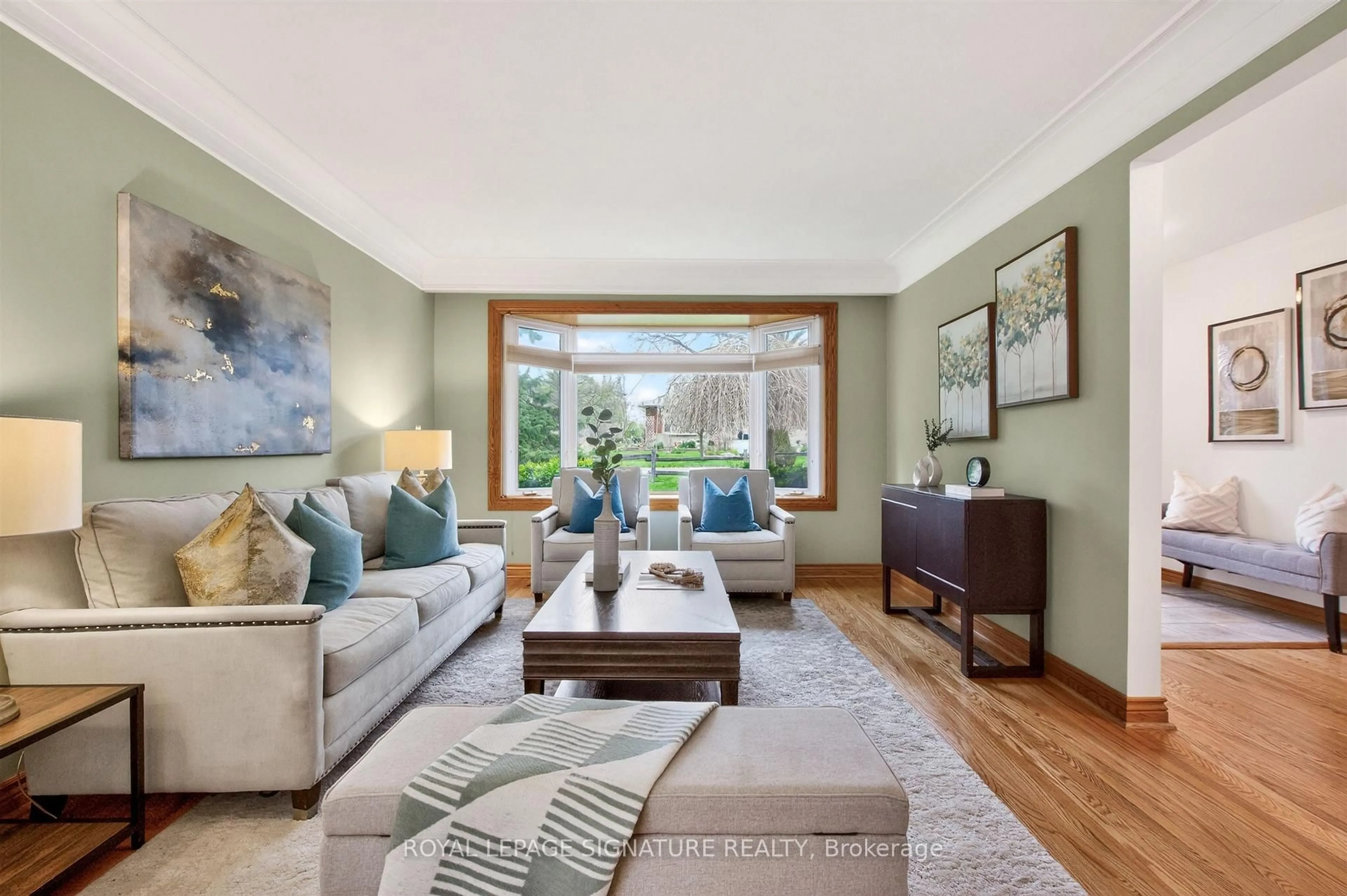 Living room with furniture, unknown for 1 Stanwell Dr, Toronto Ontario M1P 4H6