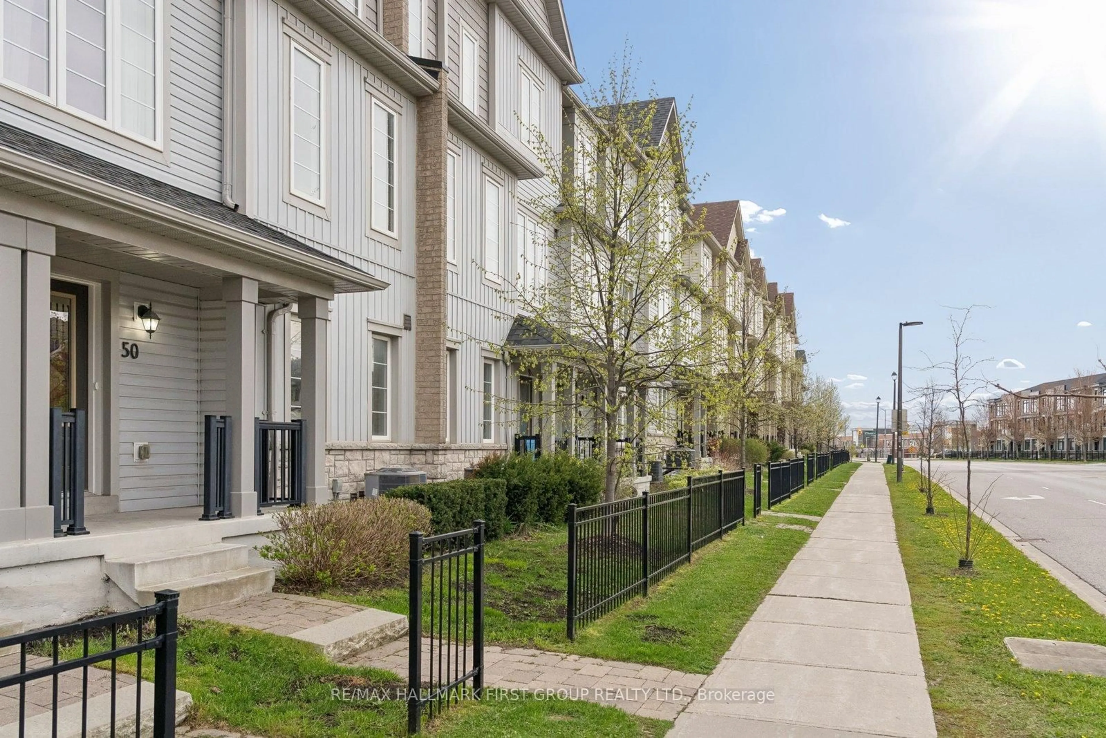 Patio, street for 50 Westbury Way, Whitby Ontario L1M 1J4