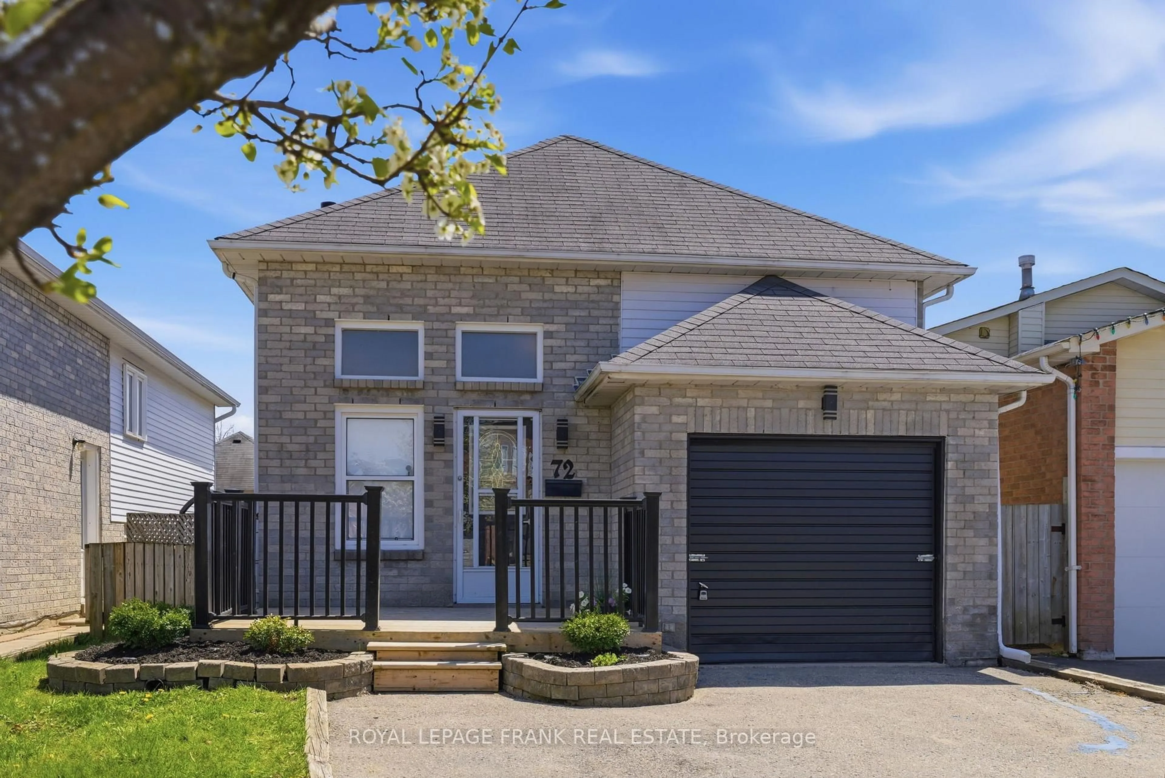 Home with brick exterior material, street for 72 Broadlands Cres, Clarington Ontario L1E 1R1