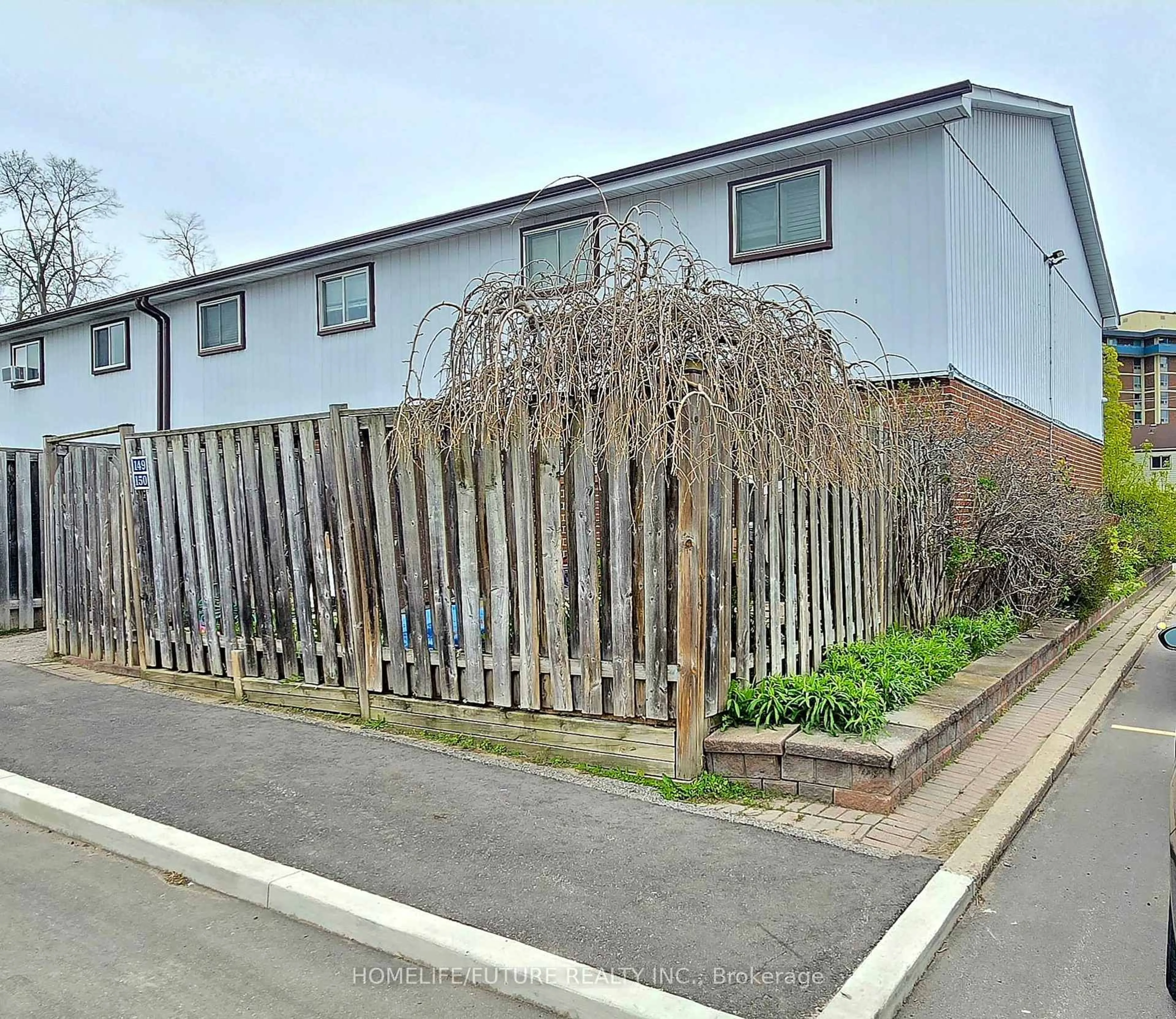A pic from outside/outdoor area/front of a property/back of a property/a pic from drone, street for 120 Nonquon Rd #150, Oshawa Ontario L1G 7E6