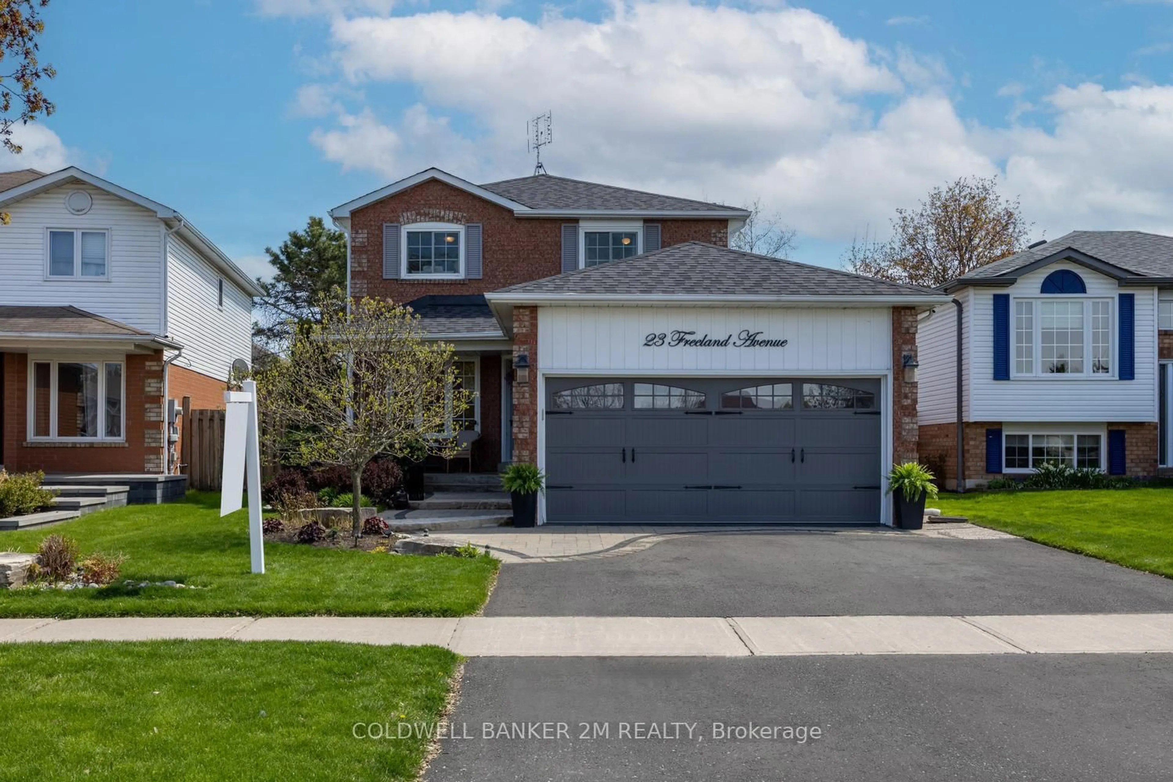 Home with vinyl exterior material, street for 23 Freeland Ave, Clarington Ontario L1C 4R9