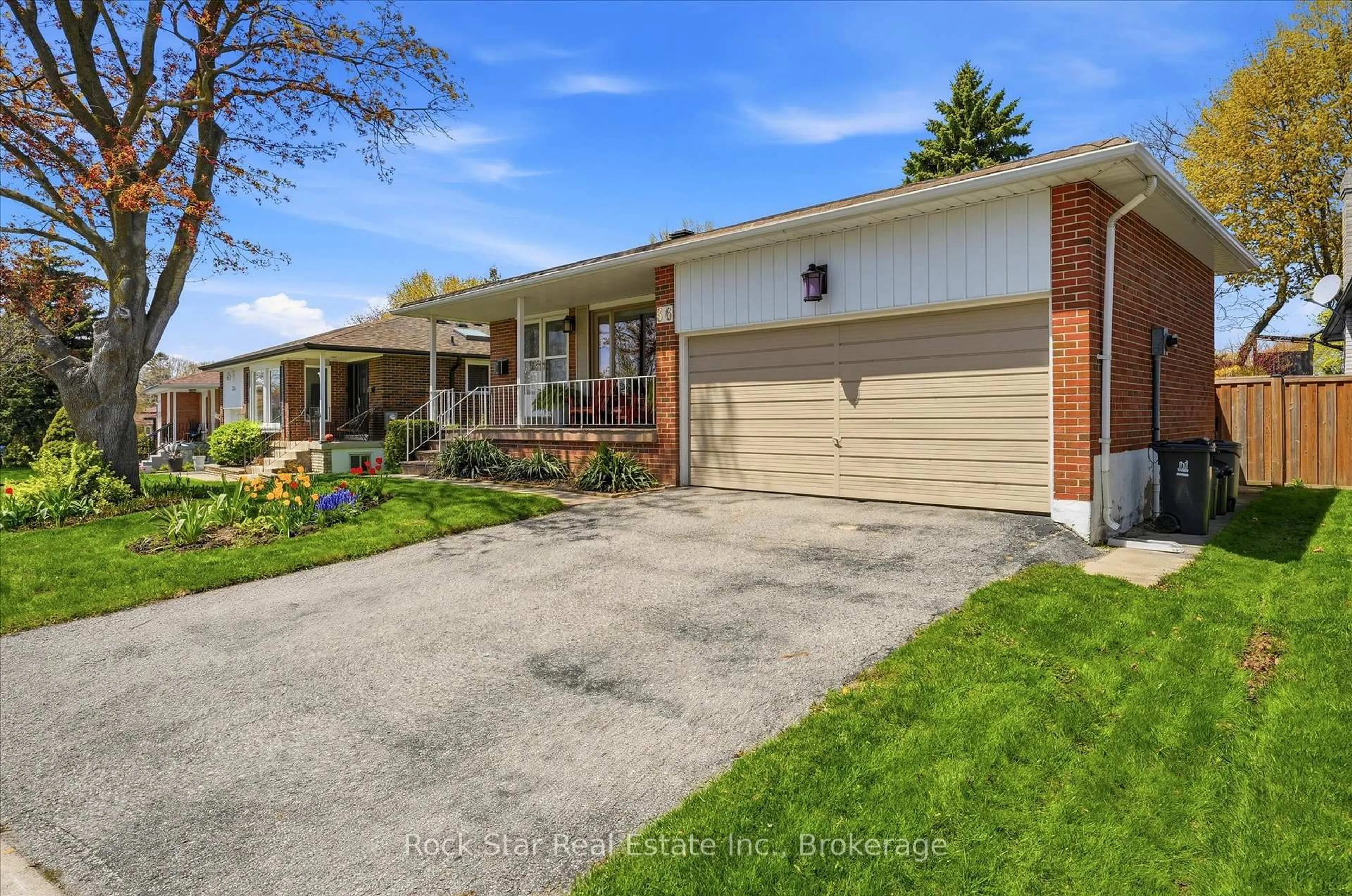Home with brick exterior material, street for 36 LANGEVIN Cres, Toronto Ontario M1C 2B6