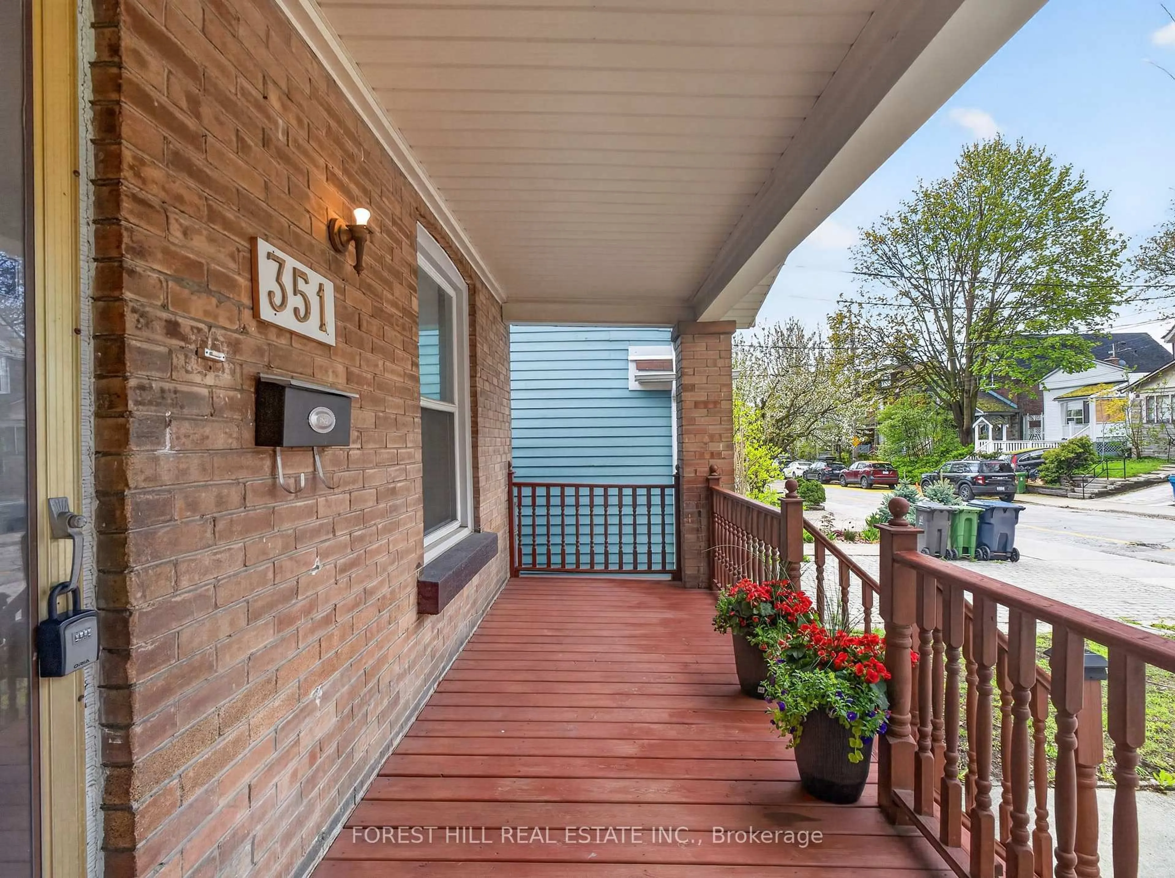 Unknown for 351 Woodfield Rd, Toronto Ontario M4L 2W9