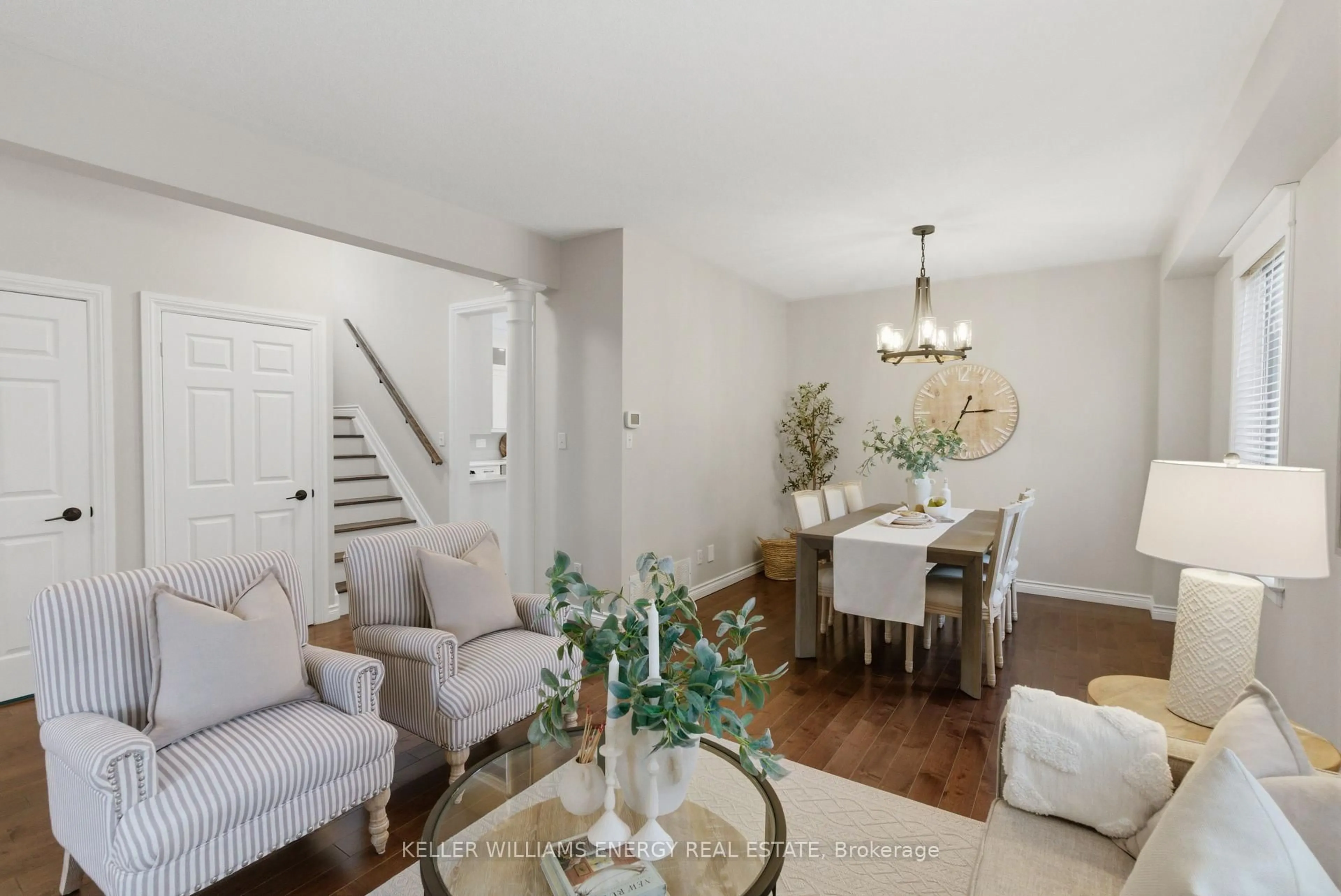 Living room with furniture, unknown for 19 Shelter Bay Crt, Whitby Ontario L1N 9P5
