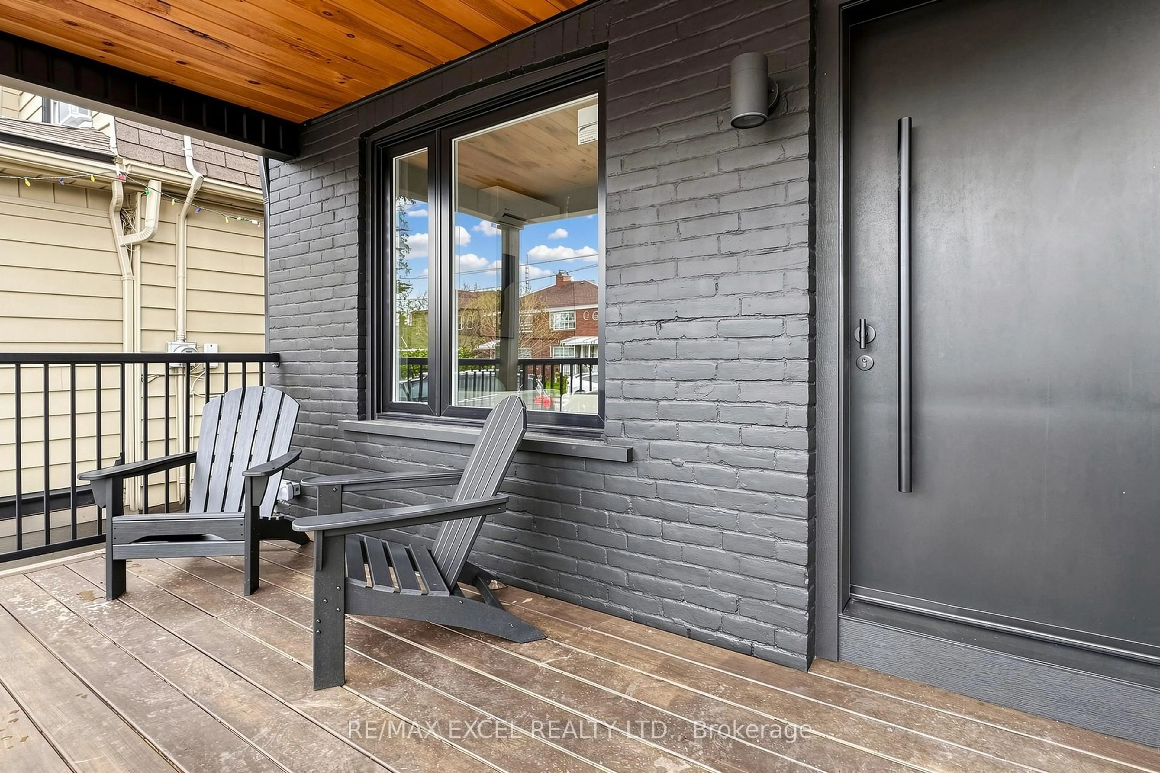 Unknown for 227 Donlands Ave, Toronto Ontario M4J 3P9