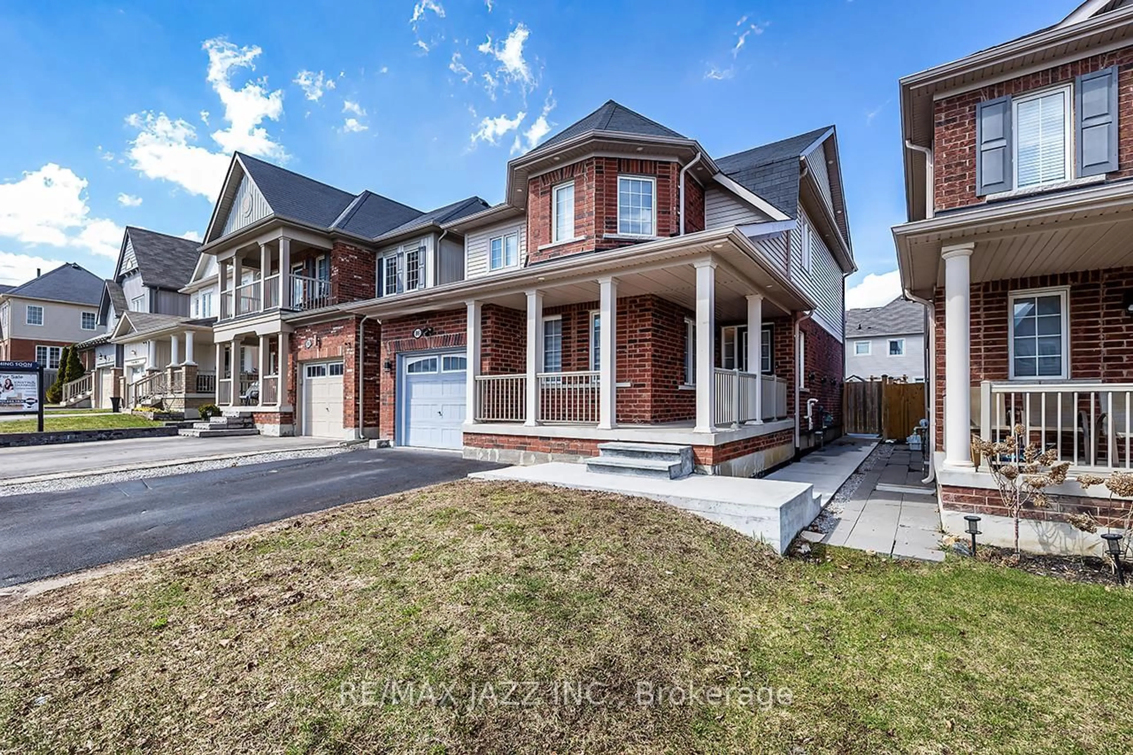 Home with brick exterior material, street for 86 Sidney Rundle Ave, Clarington Ontario L1C 0N9