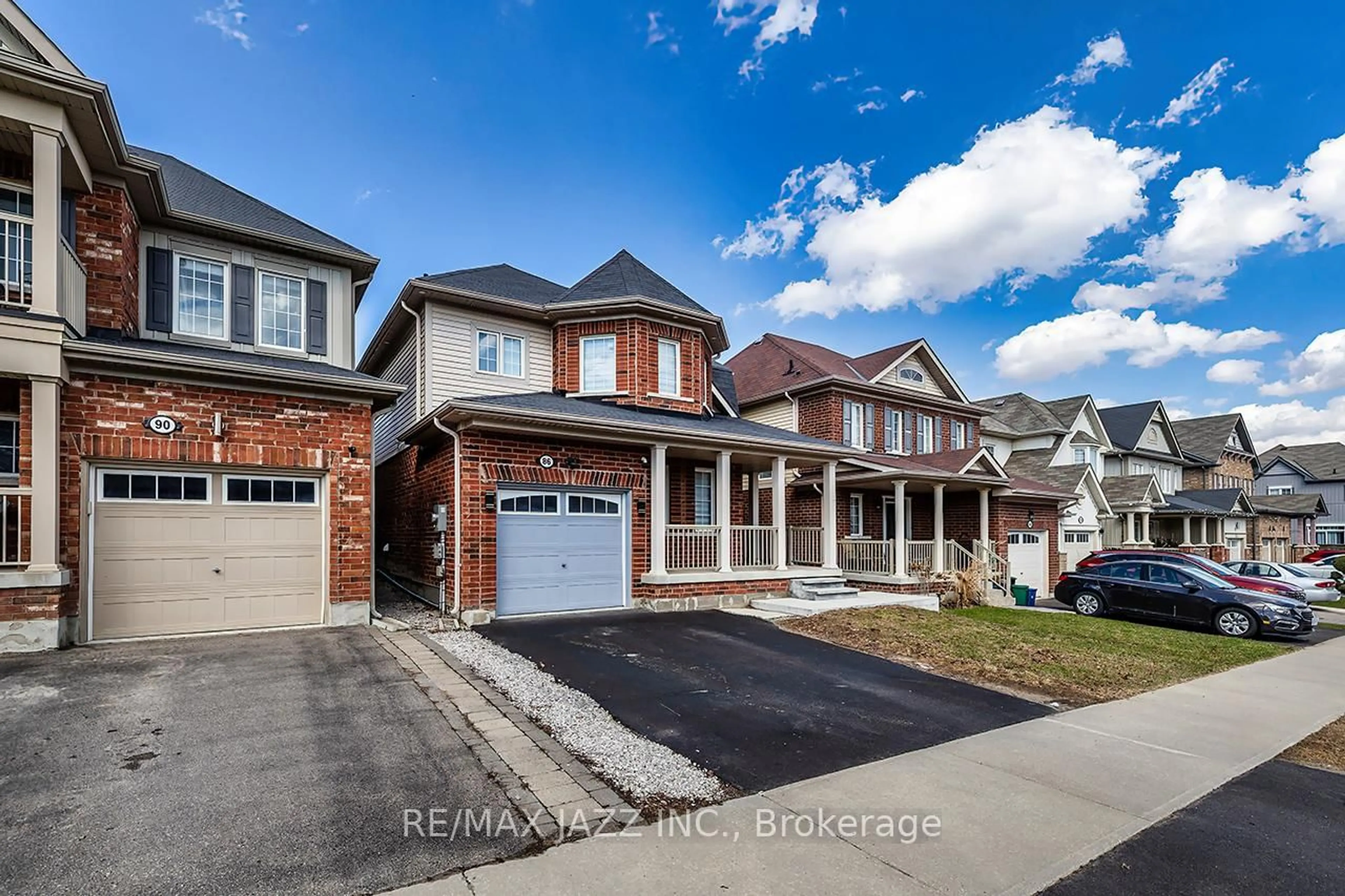 Home with brick exterior material, street for 86 Sidney Rundle Ave, Clarington Ontario L1C 0N9