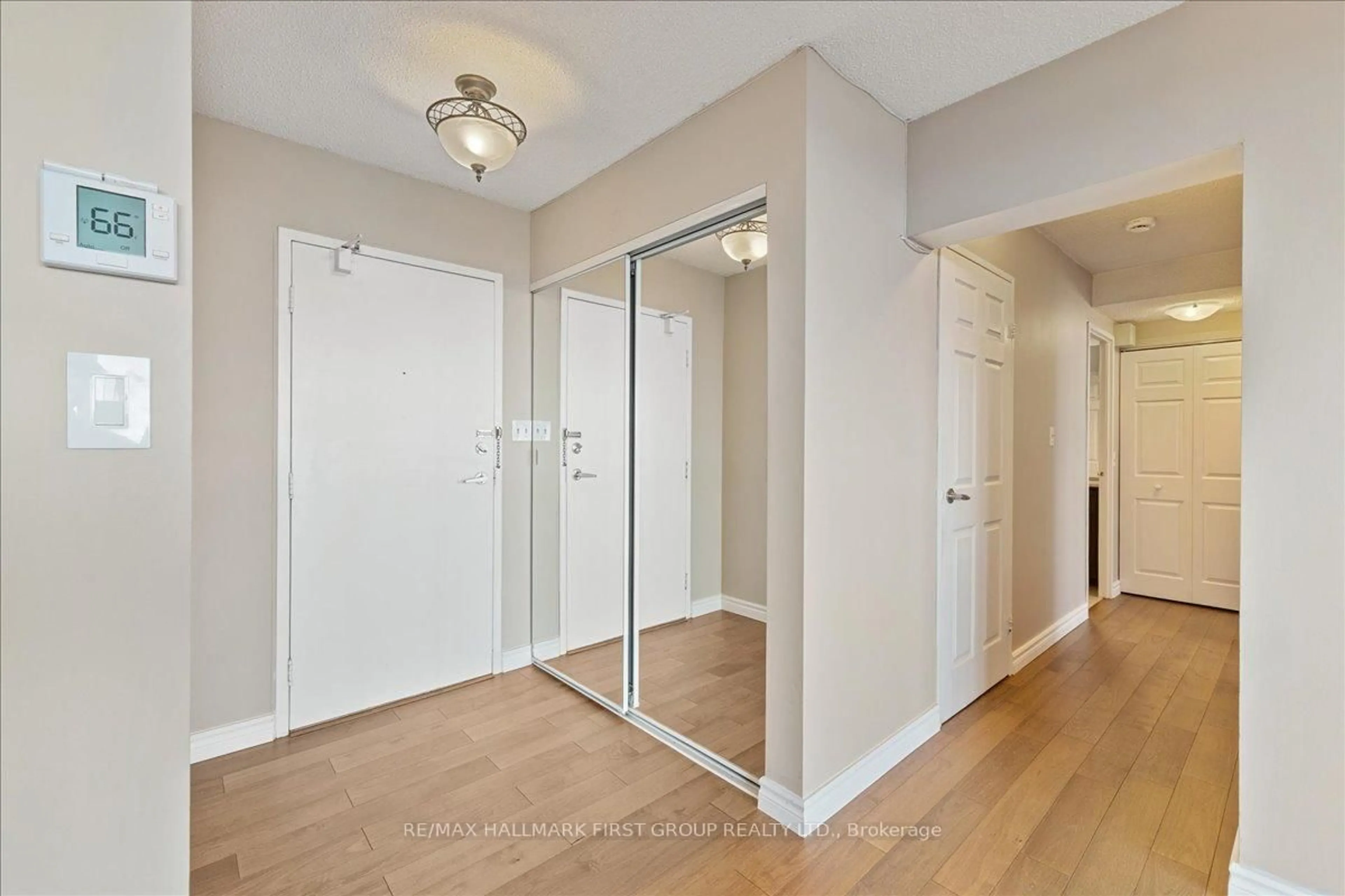 Indoor entryway for 55 William St #PH14, Oshawa Ontario L1G 7C9