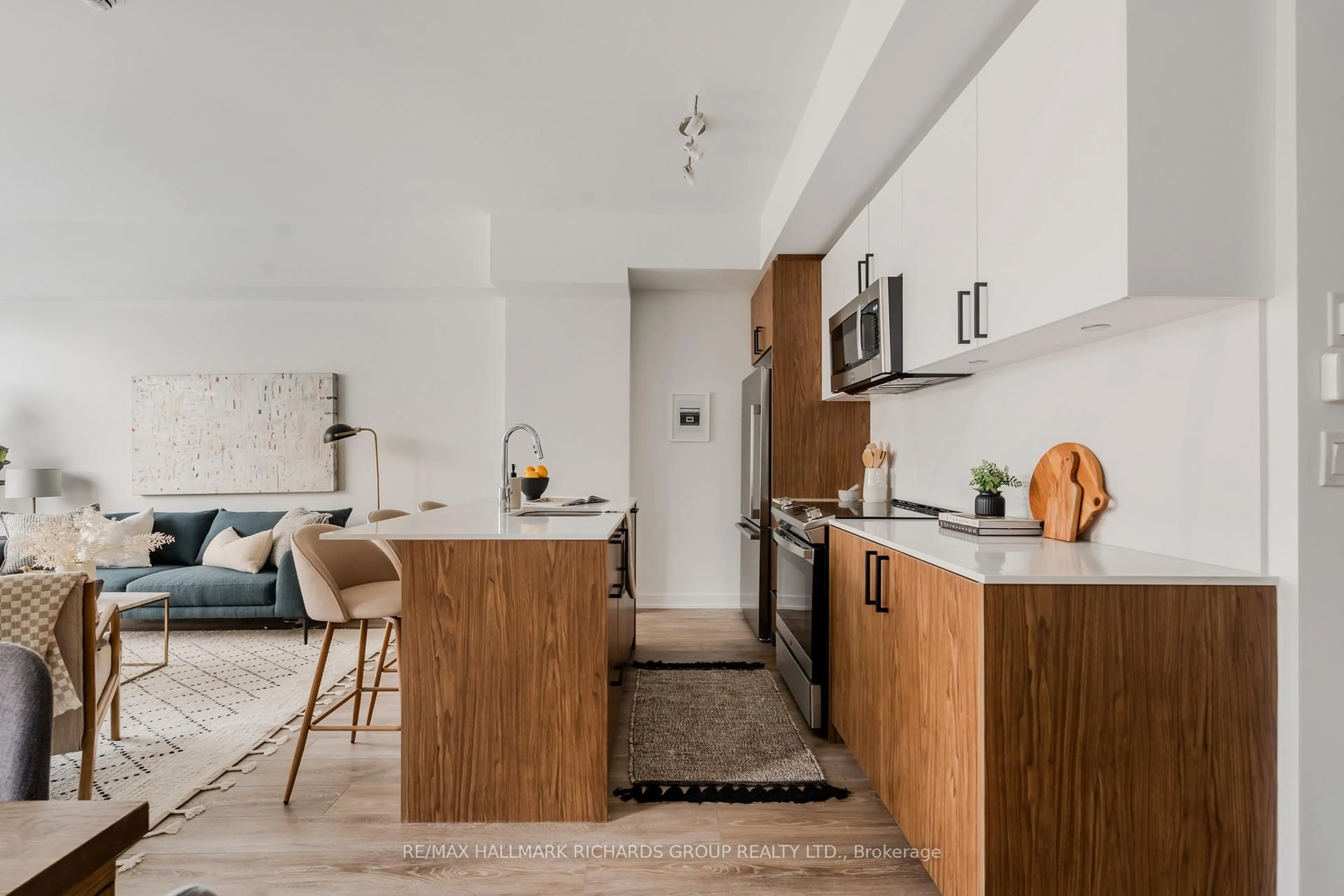 Open concept kitchen, unknown for 35 Birchcliff Ave #35, Toronto Ontario M1N 3C5