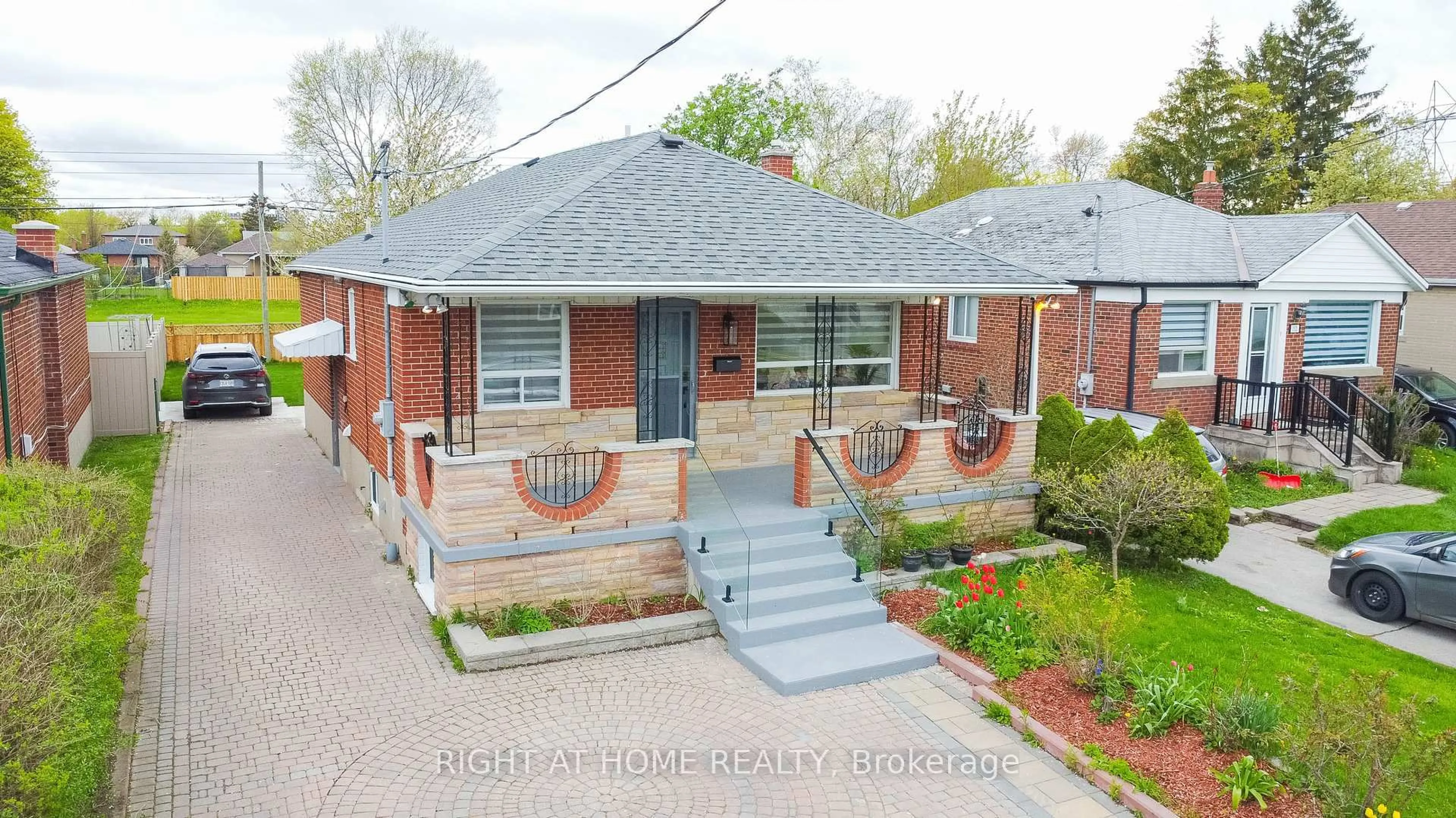 Home with brick exterior material, street for 150 Tower Dr, Toronto Ontario M1R 3P5