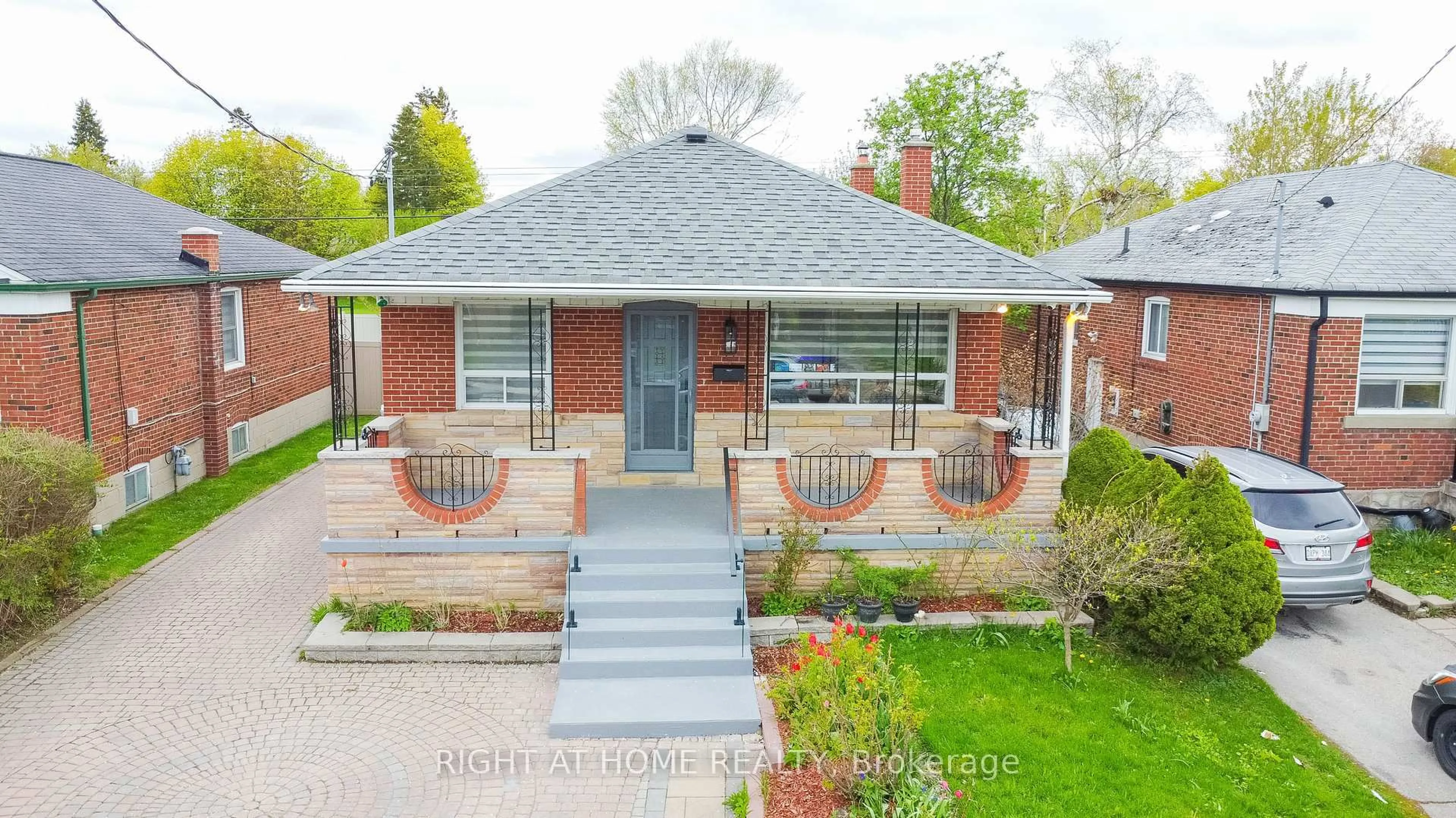 Home with brick exterior material, street for 150 Tower Dr, Toronto Ontario M1R 3P5