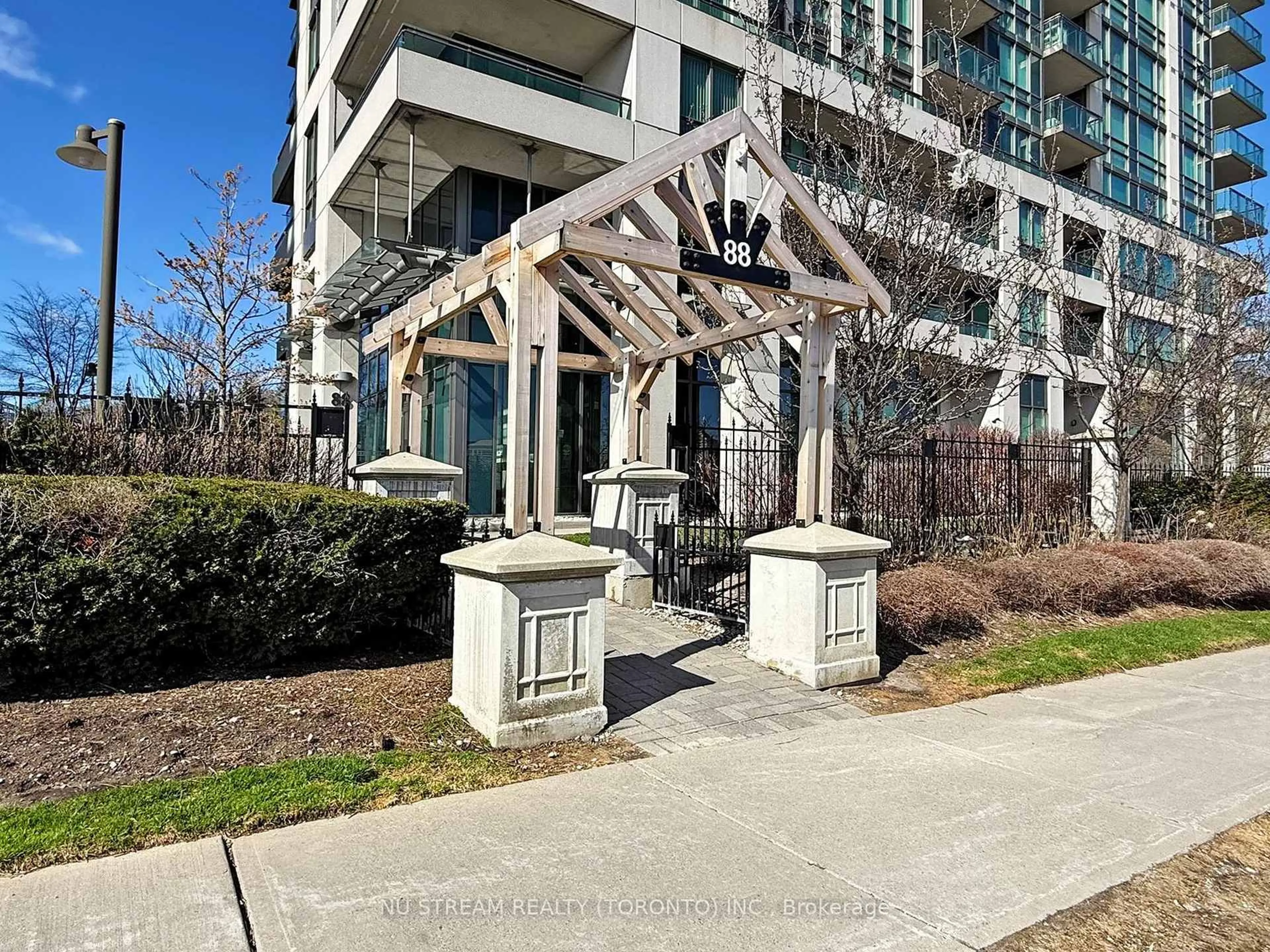 Unknown for 88 Grangeway Ave #703, Toronto Ontario M1H 0A2