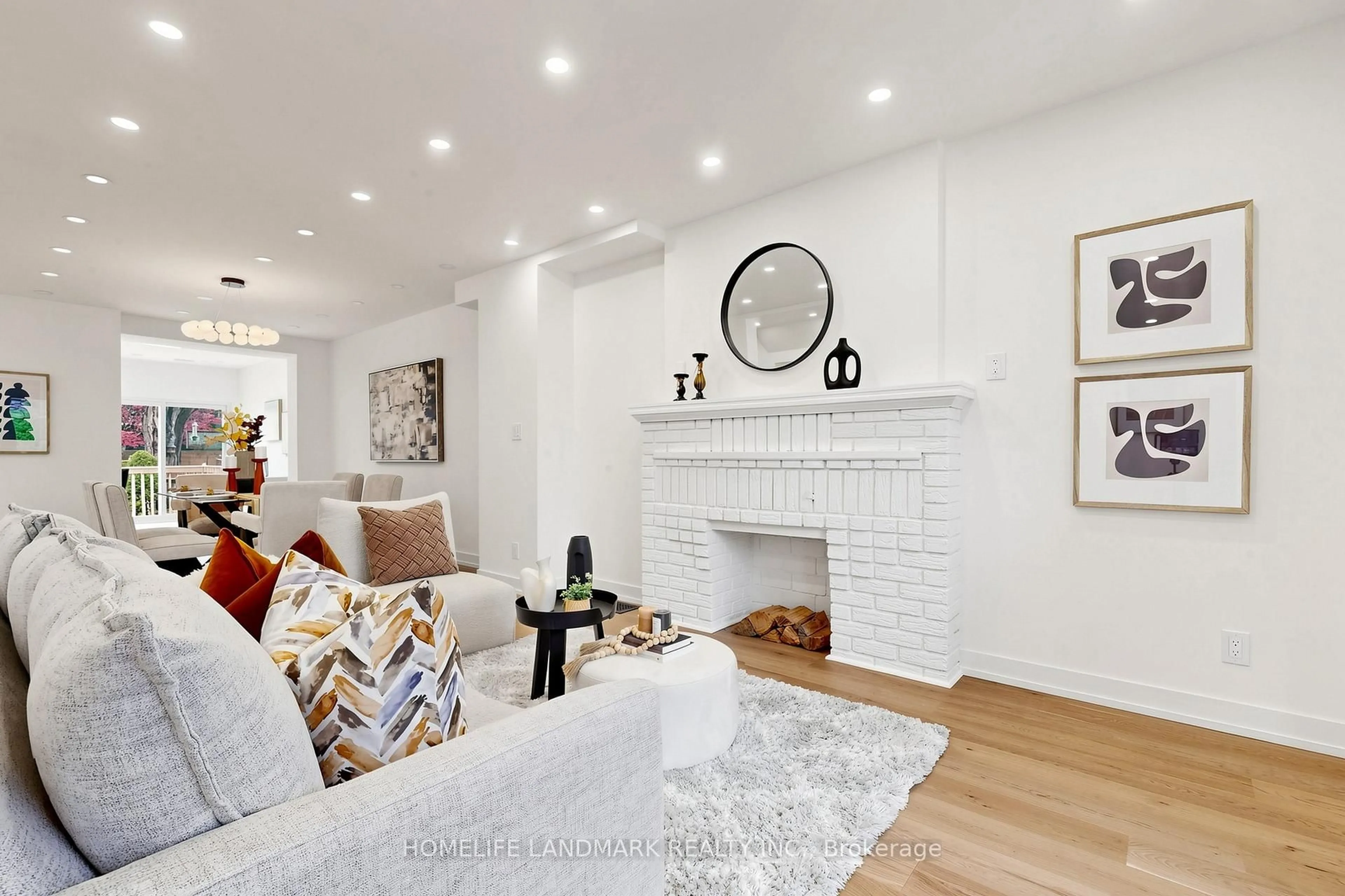 Living room with furniture, unknown for 55 Chilton Rd, Toronto Ontario M4J 3C7