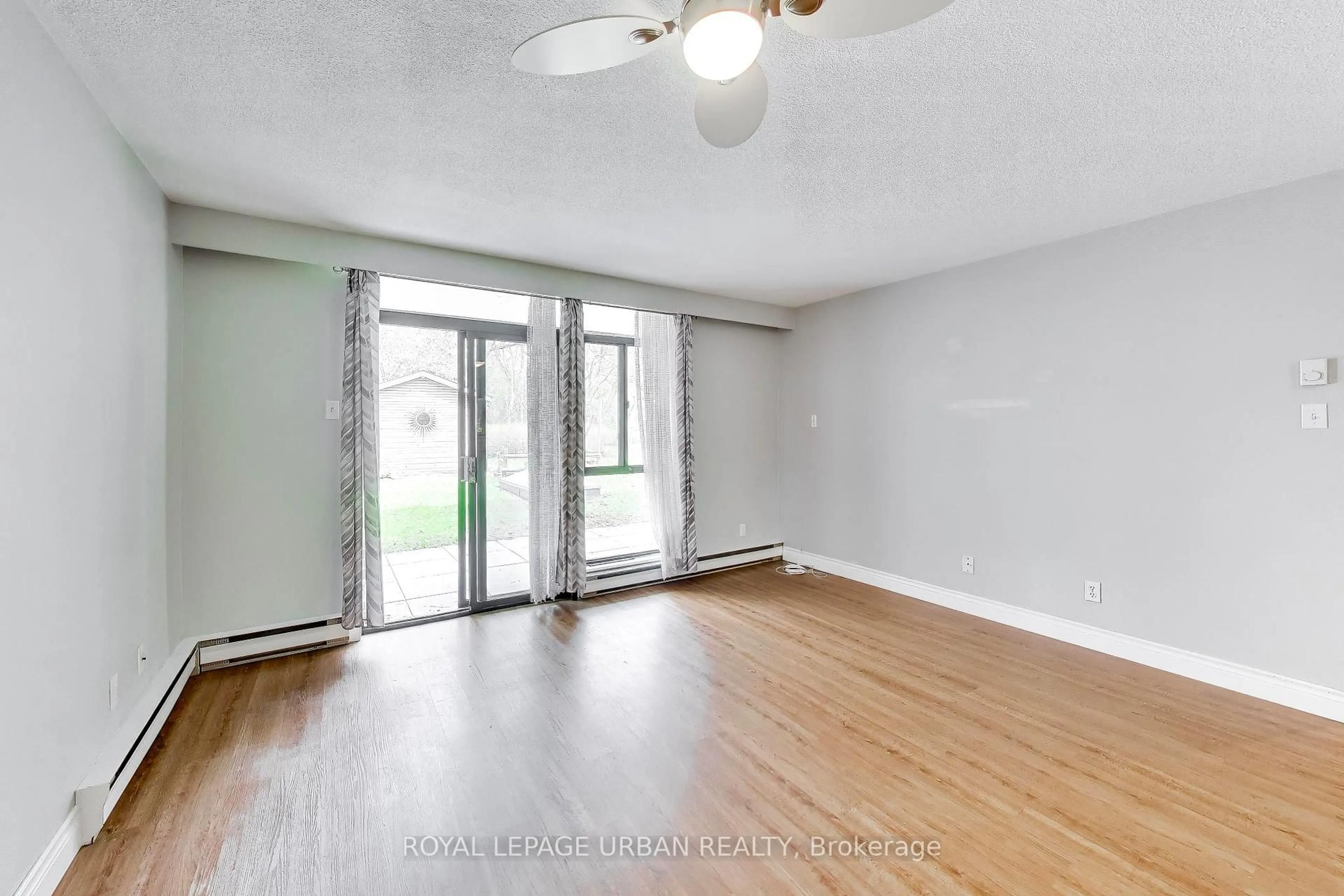 A pic of a room for 50 Old Kingston Rd #4-104, Toronto Ontario M1E 4Y1