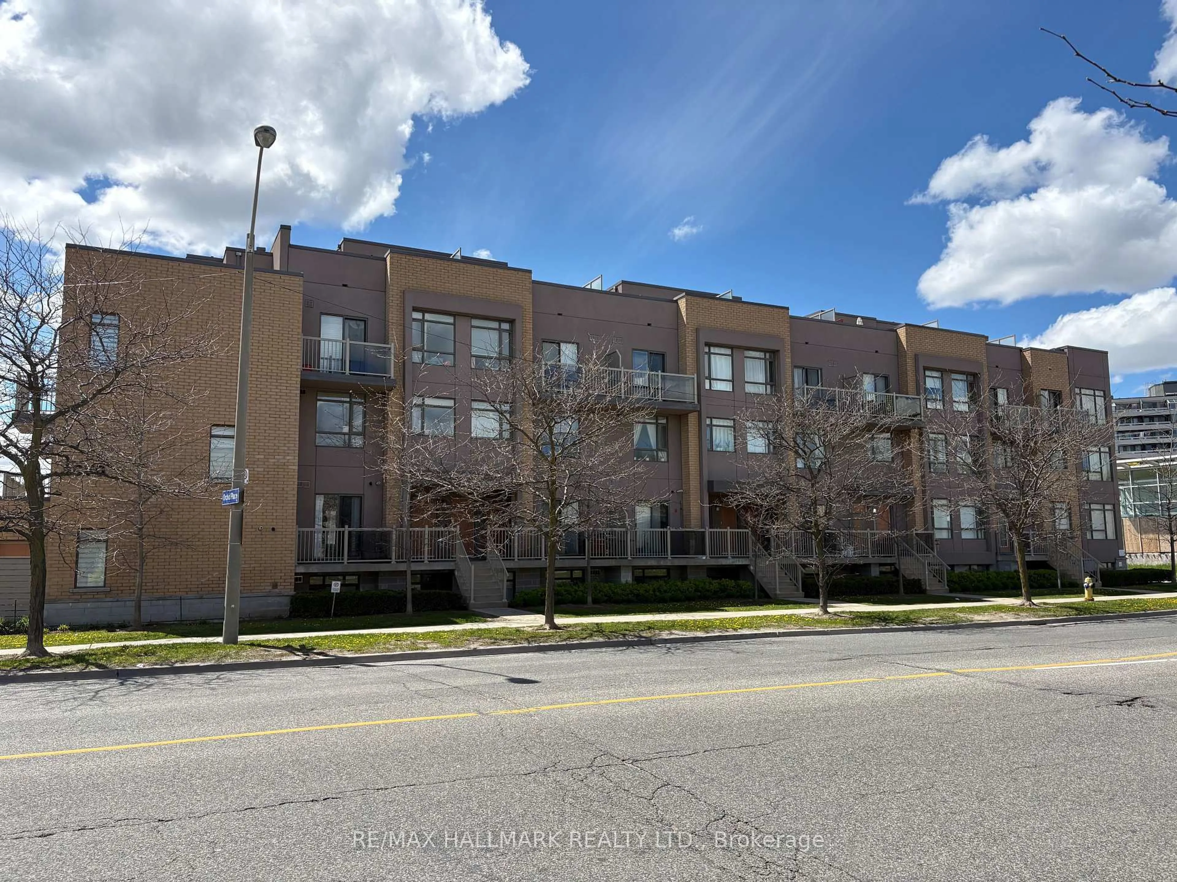 Unknown for 1070 Progress Ave #306, Toronto Ontario M1B 0C5