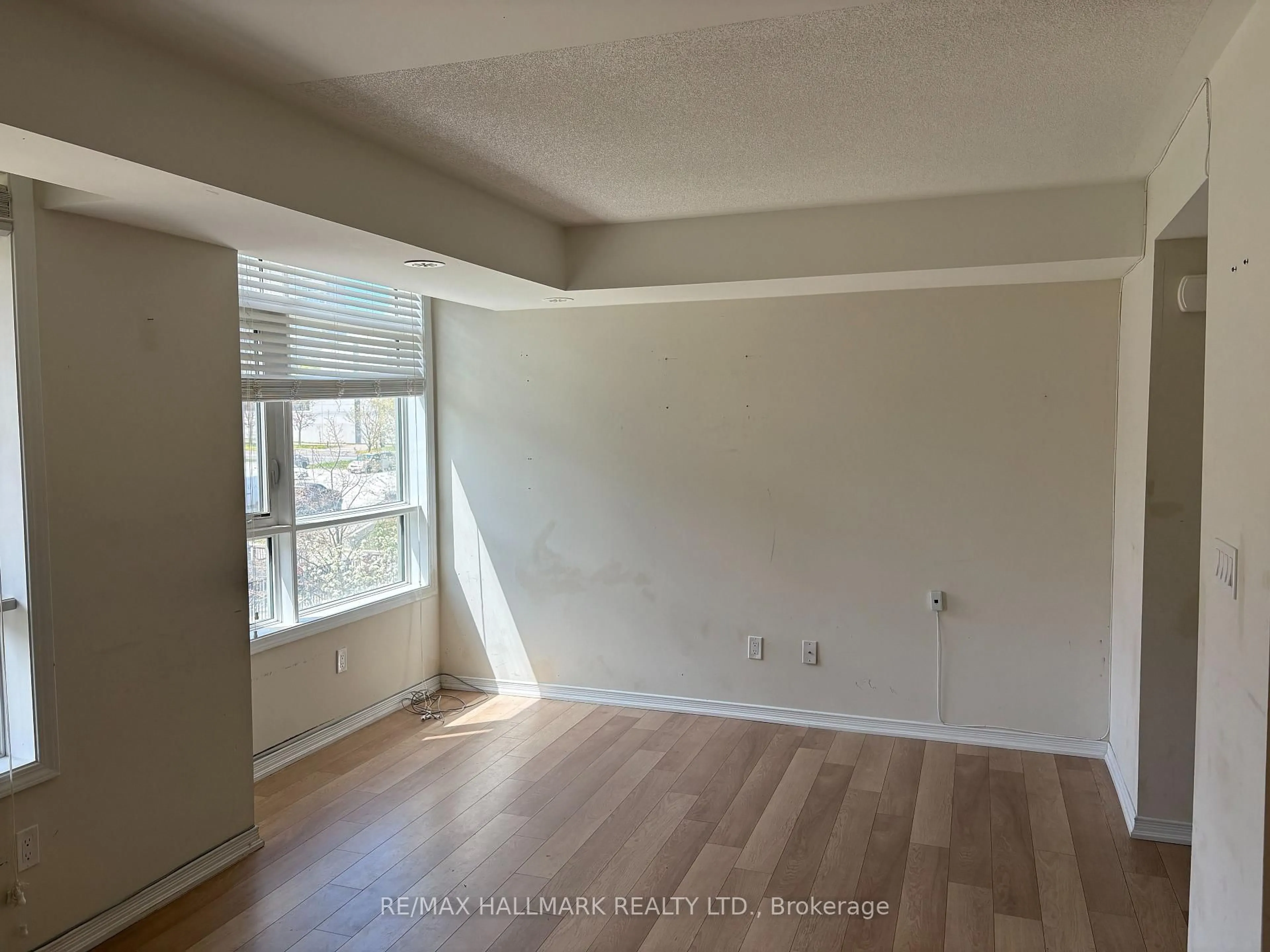 A pic of a room for 1070 Progress Ave #306, Toronto Ontario M1B 0C5