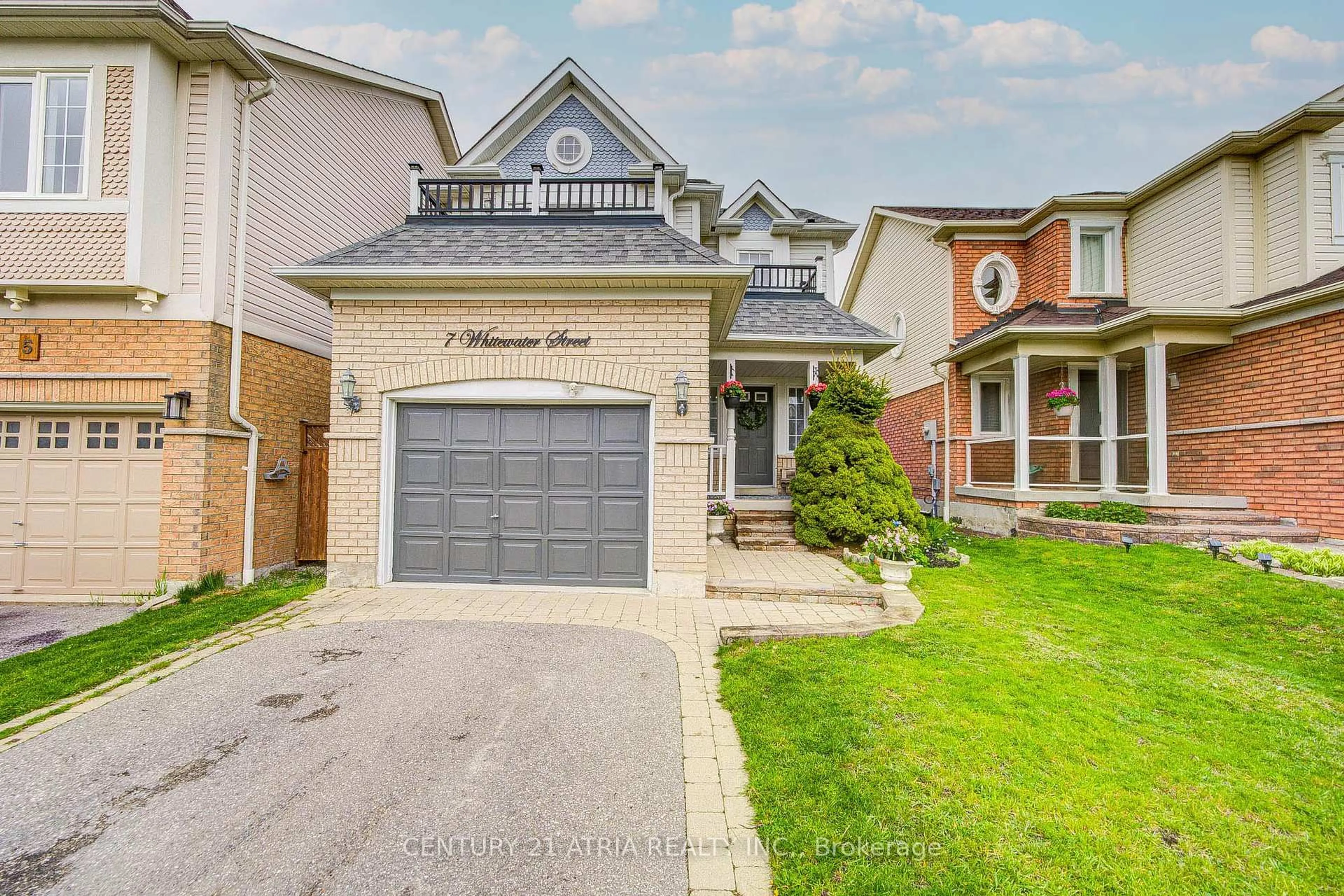Home with brick exterior material, street for 7 Whitewater St, Whitby Ontario L1R 2S9