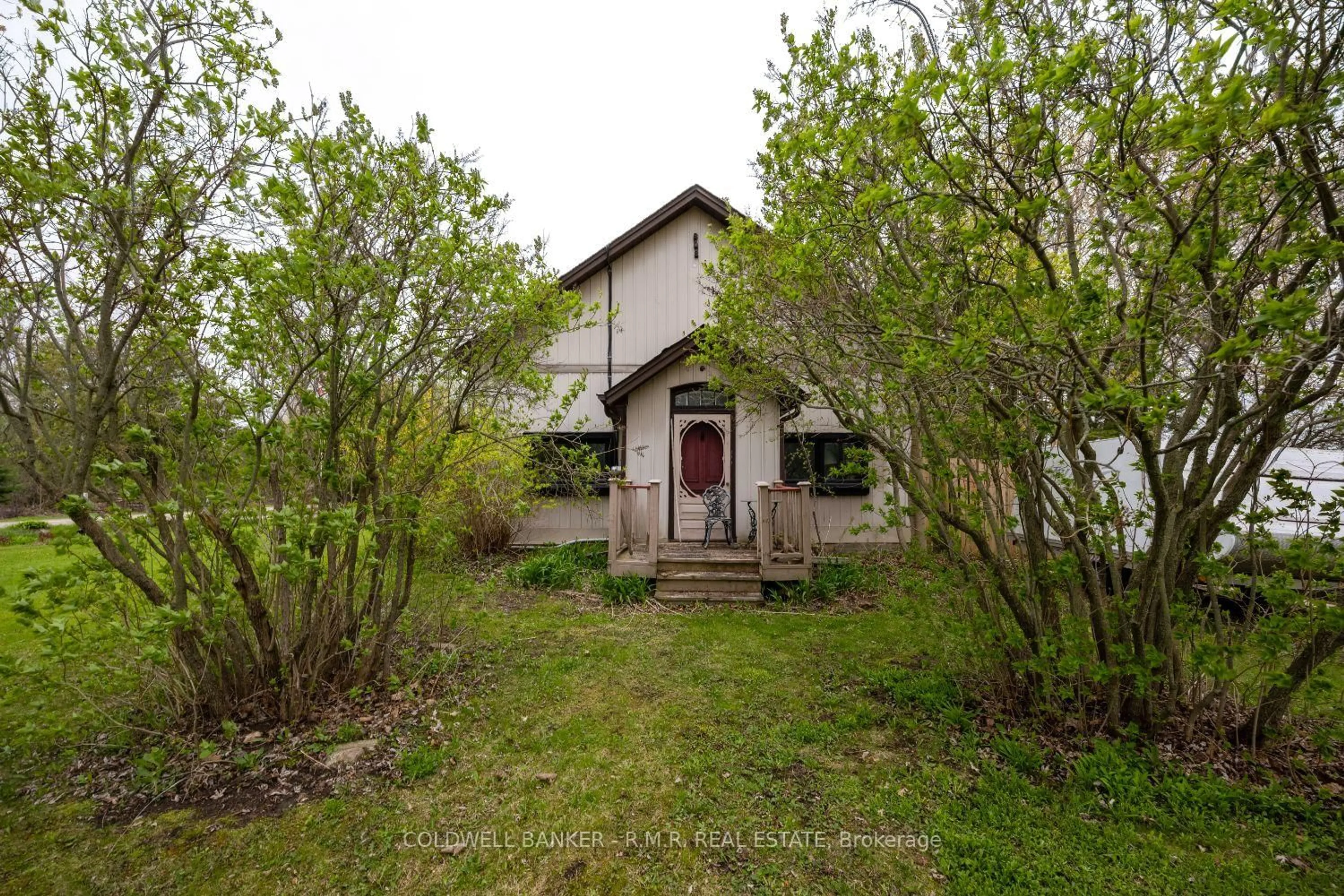 A pic from outside/outdoor area/front of a property/back of a property/a pic from drone, street for 3591 Proutt Rd, Scugog Ontario L0B 1L0