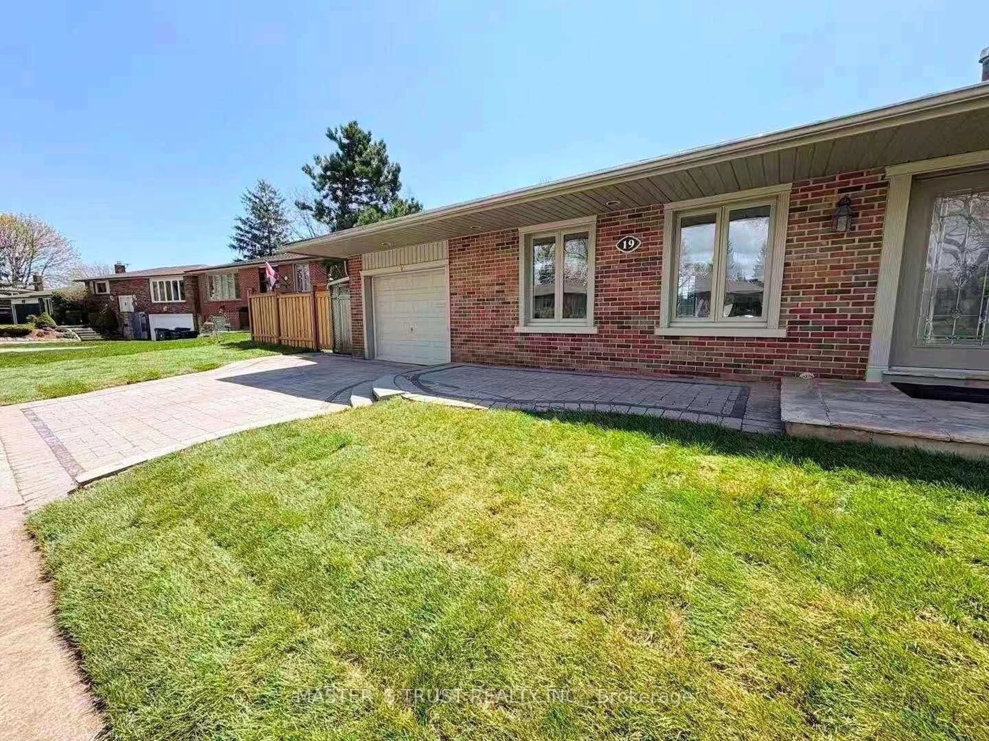 Home with brick exterior material, street for 19 Cockburn Dr, Toronto Ontario M1C 2T1