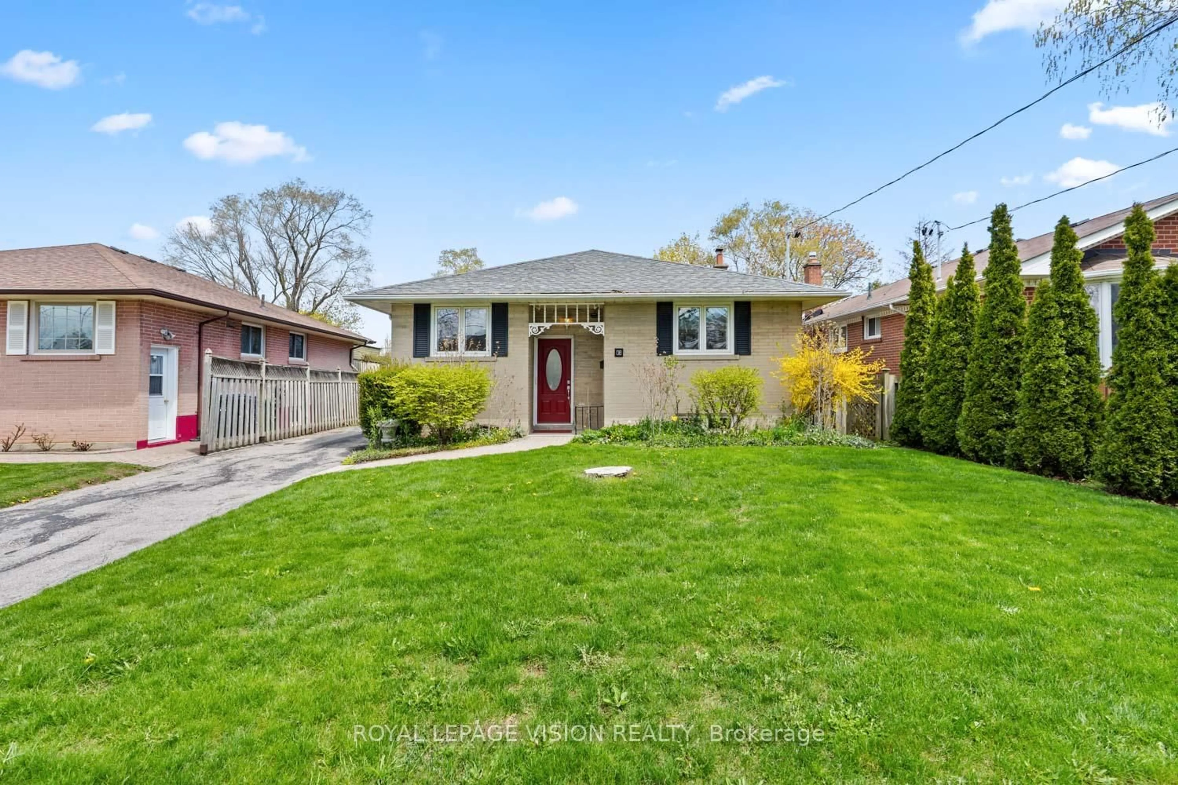 Unknown for 6 Macduff Cres, Toronto Ontario M1M 1X5