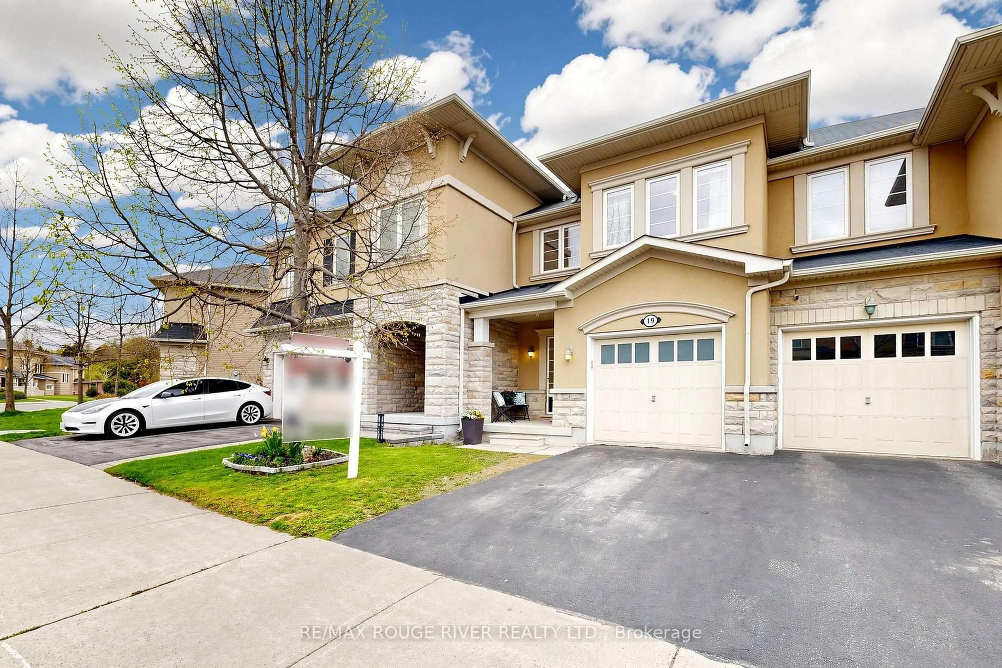 Unknown for 19 Portwine Dr, Toronto Ontario M1C 0C8