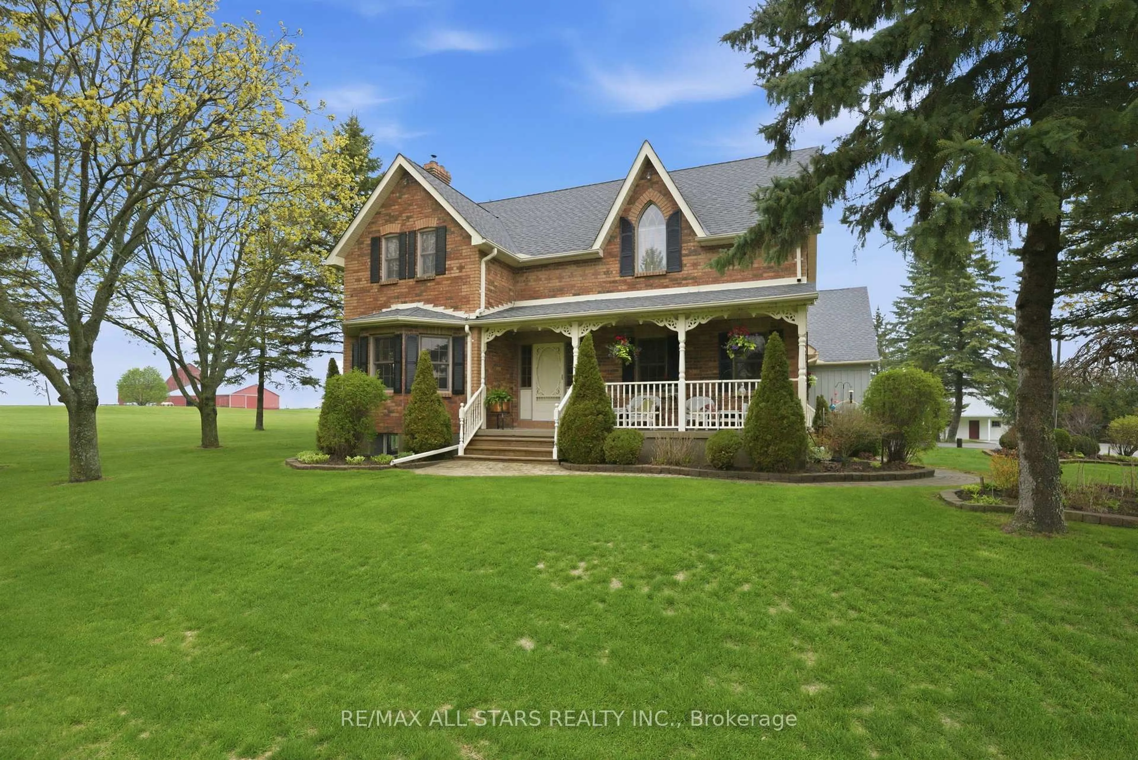 A pic from outside/outdoor area/front of a property/back of a property/a pic from drone, water/lake/river/ocean view for 4271 Fallis Rd, Scugog Ontario L0B 1L0