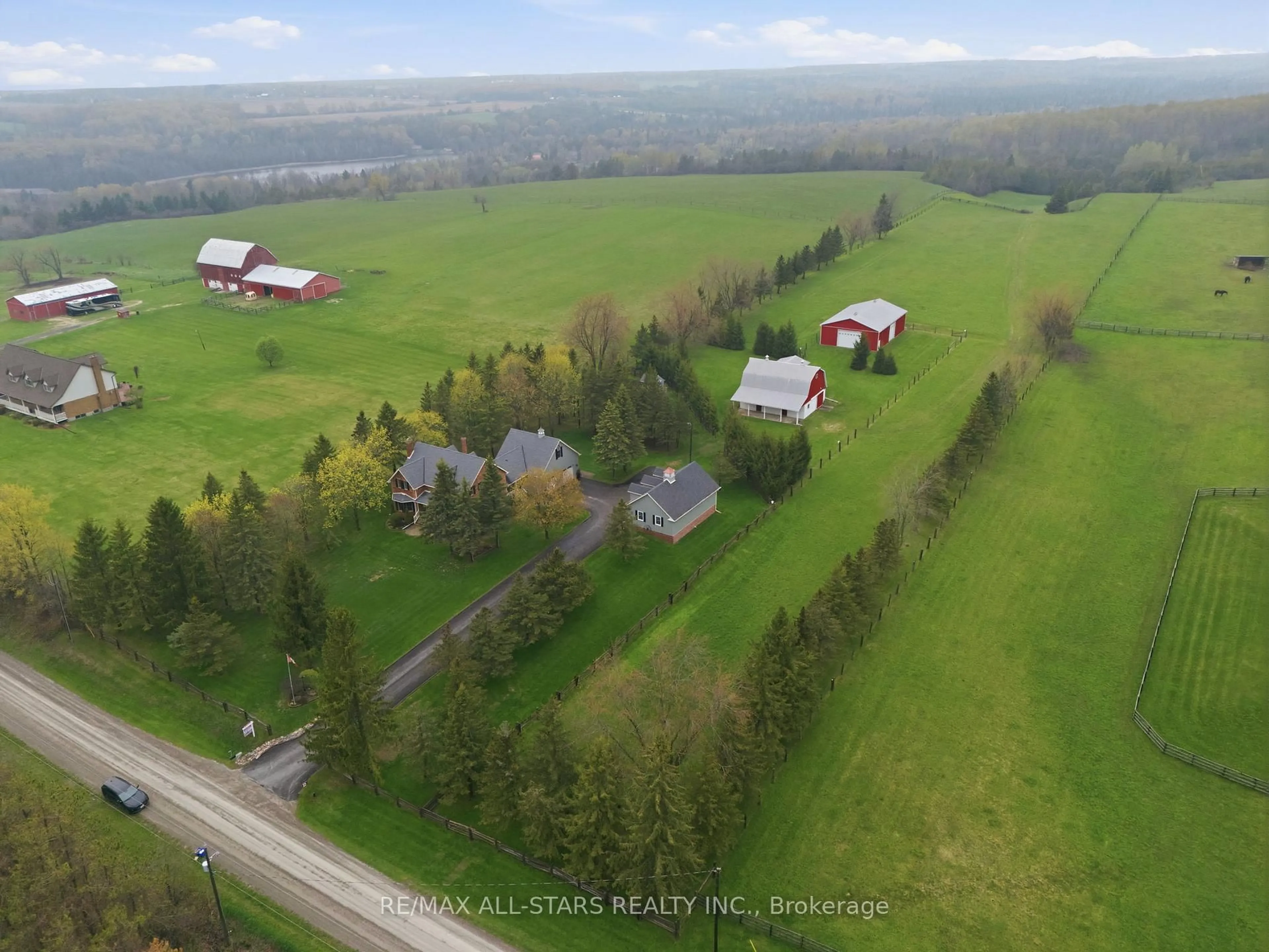 A pic from outside/outdoor area/front of a property/back of a property/a pic from drone, unknown for 4271 Fallis Rd, Scugog Ontario L0B 1L0